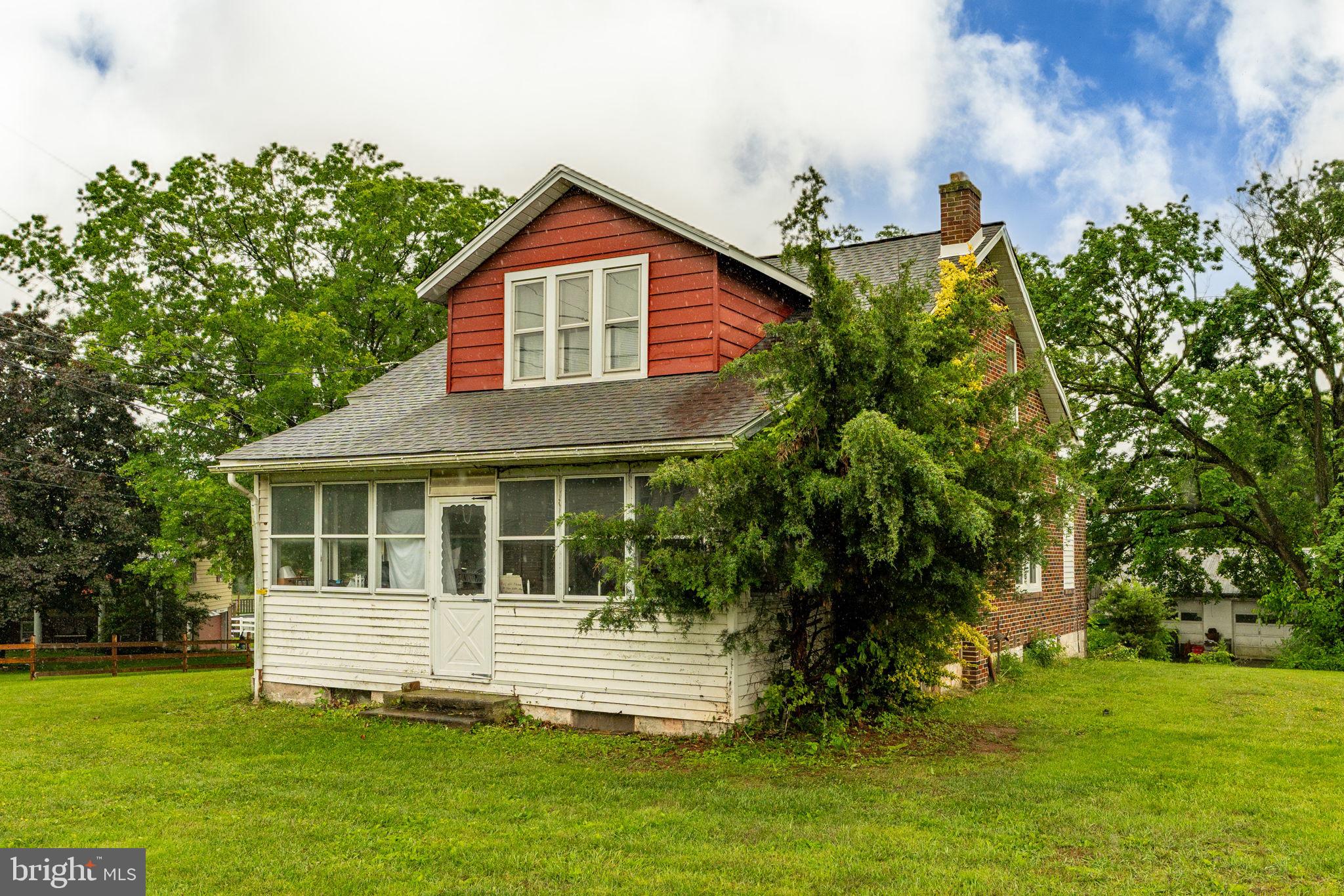 1205 W ROUTE 897