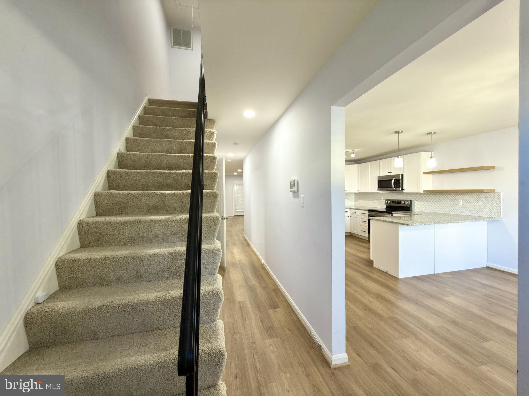 PORT O DUMFRIES - Residential Lease