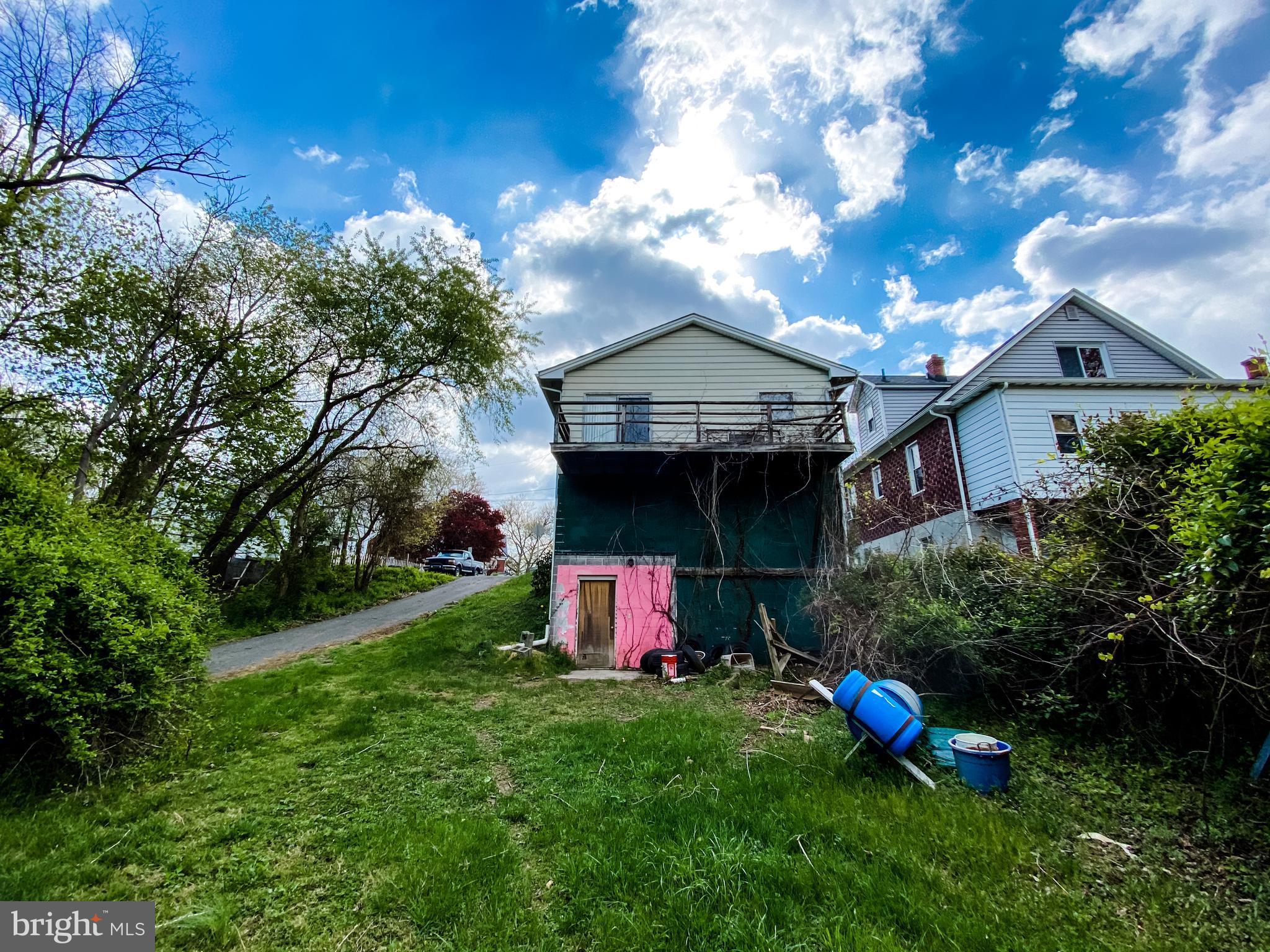 SOUTH END - Residential