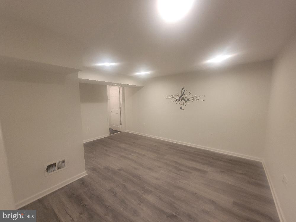 FOLKSTONE - Residential Lease