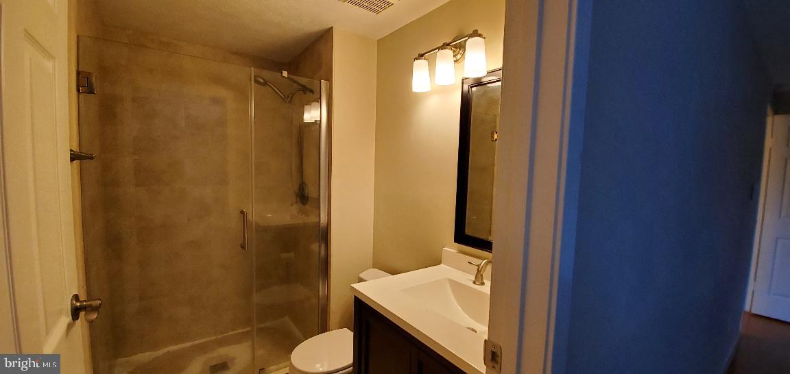 FOLKSTONE - Residential Lease