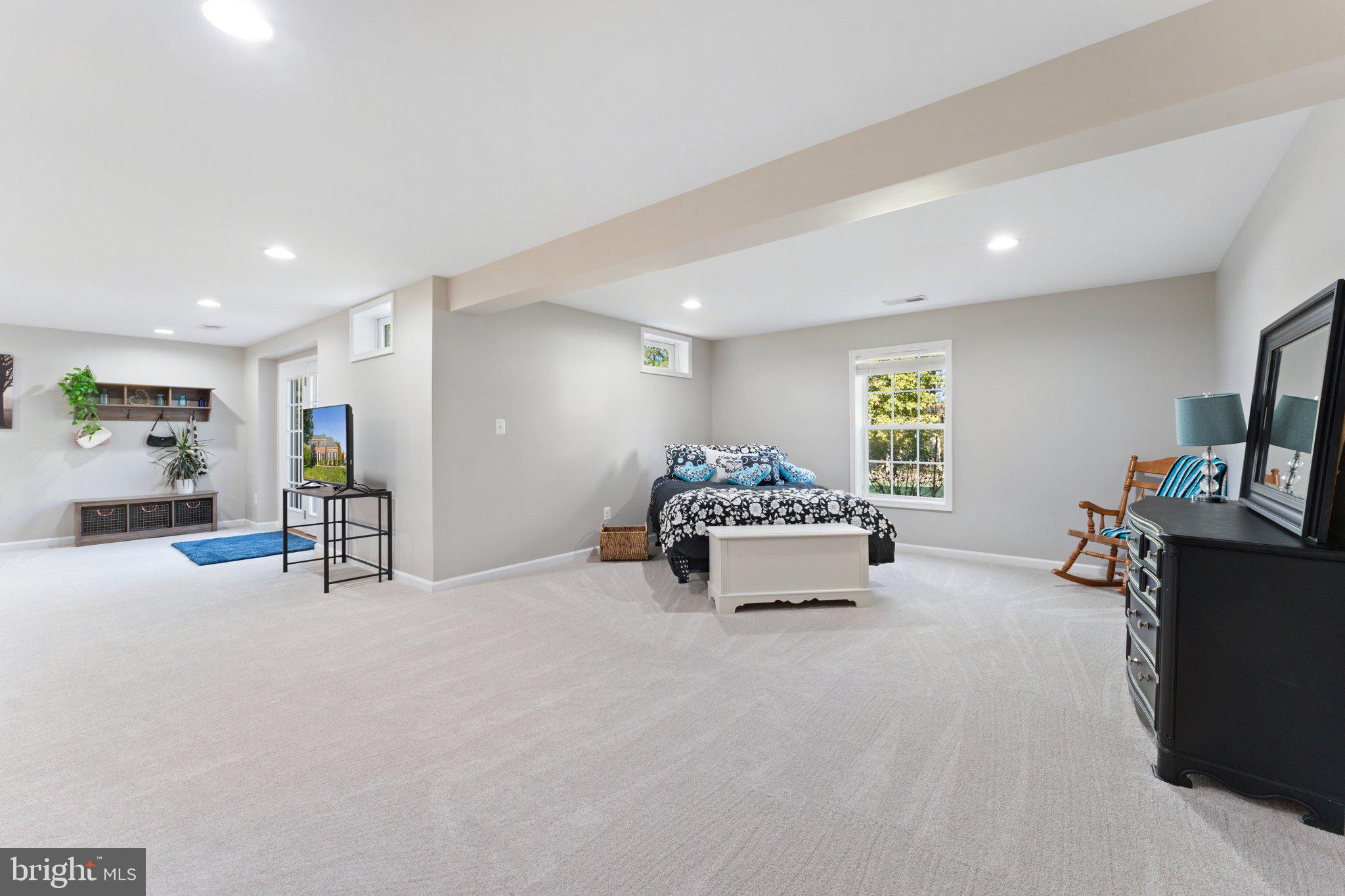 BROOKSIDE - Residential