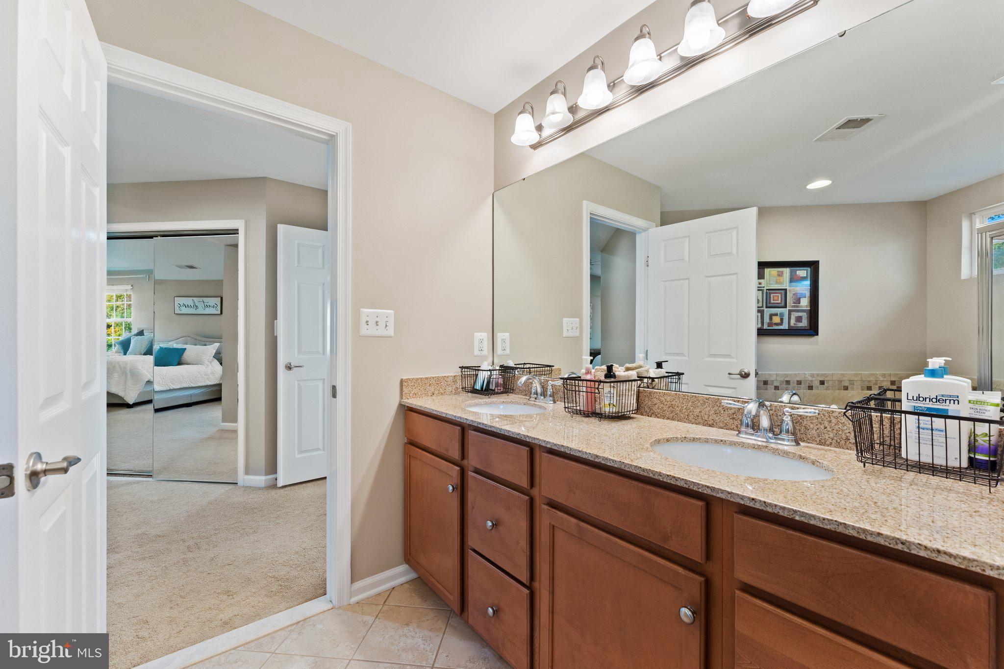 BROOKSIDE - Residential