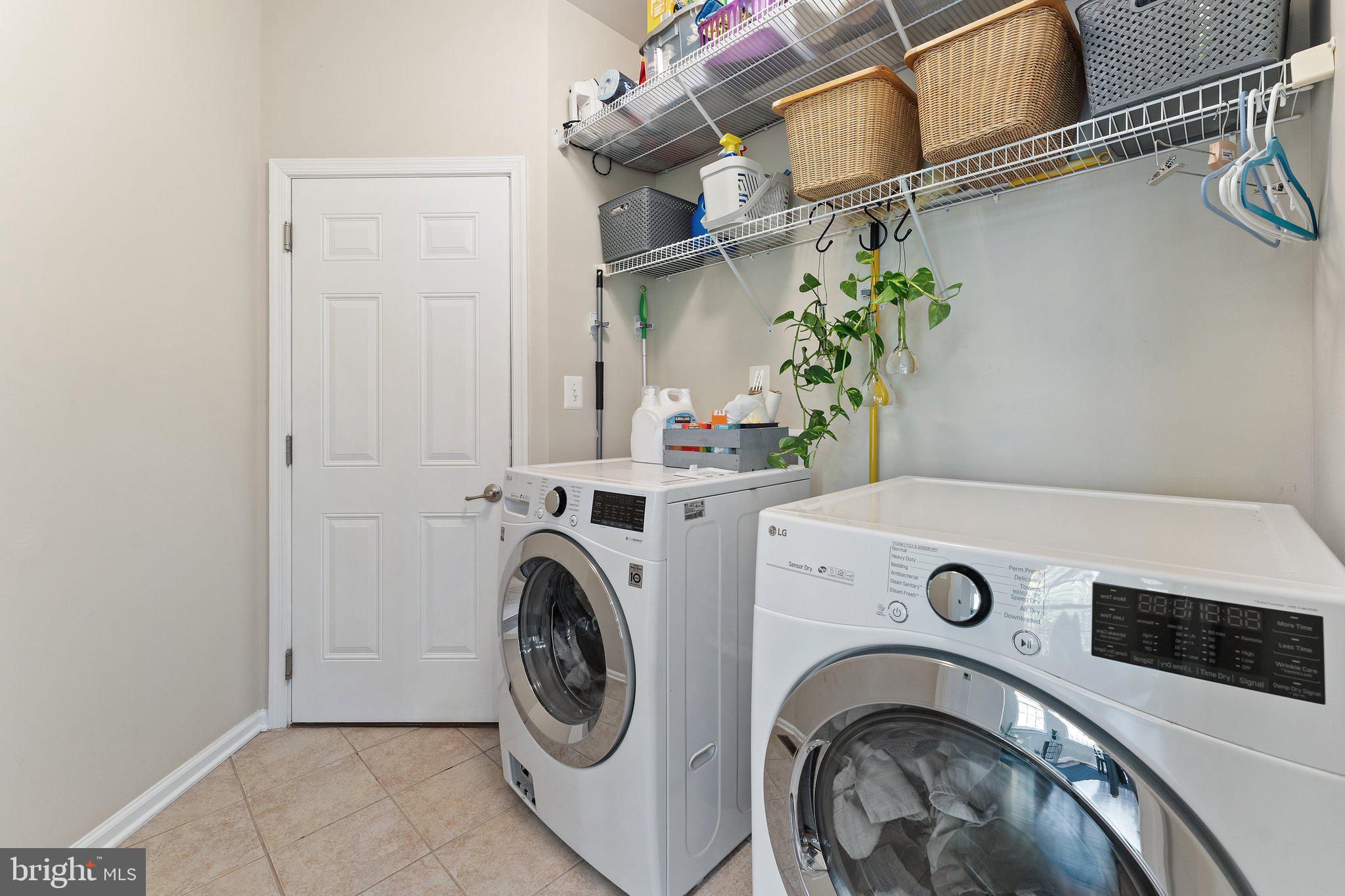 BROOKSIDE - Residential