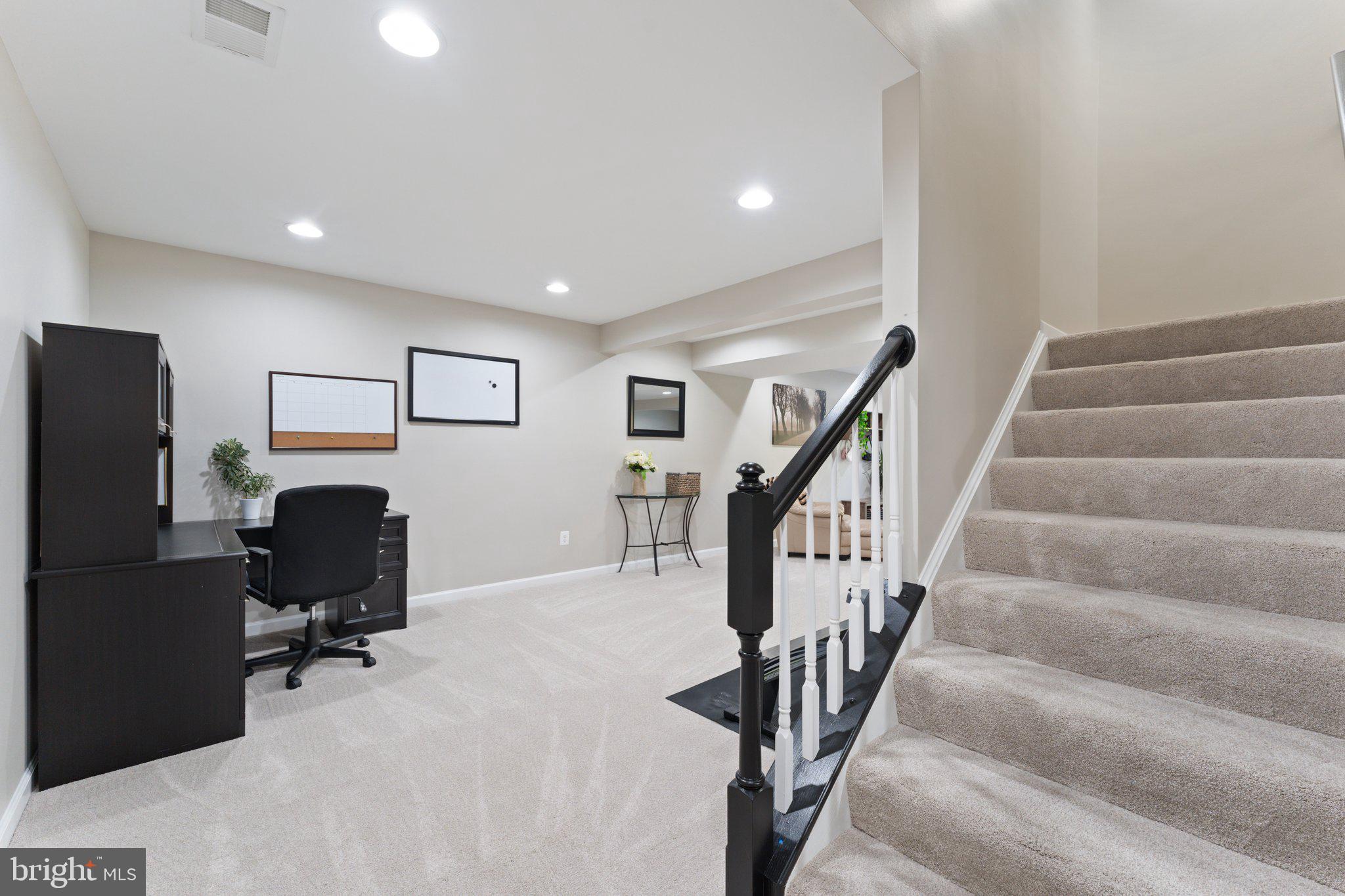 BROOKSIDE - Residential