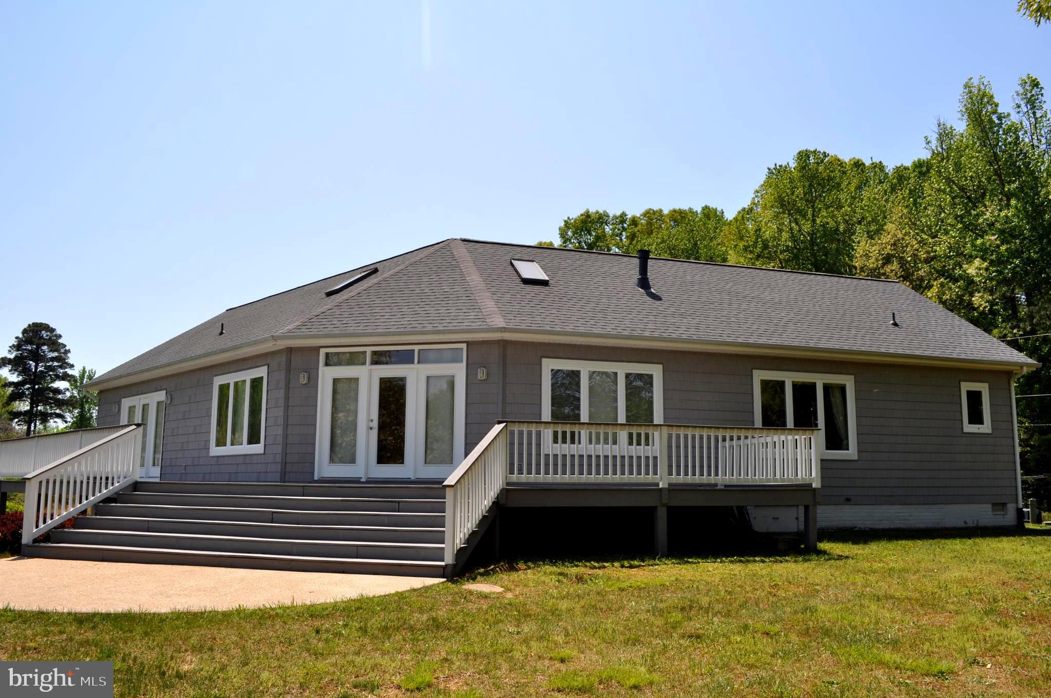 OYSTER SHELL LANDING - Residential
