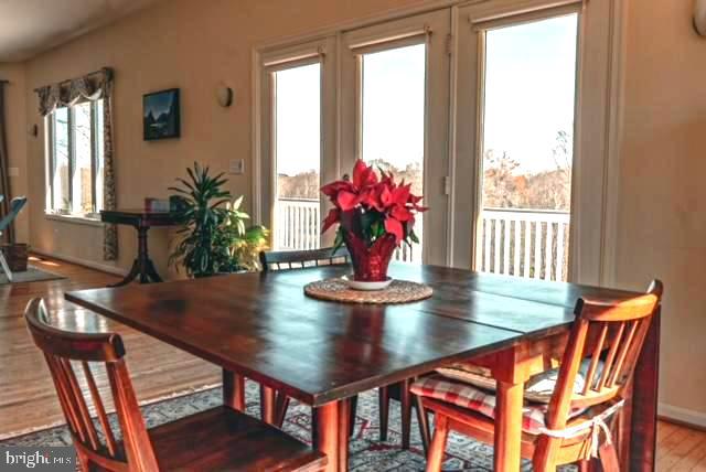 OYSTER SHELL LANDING - Residential