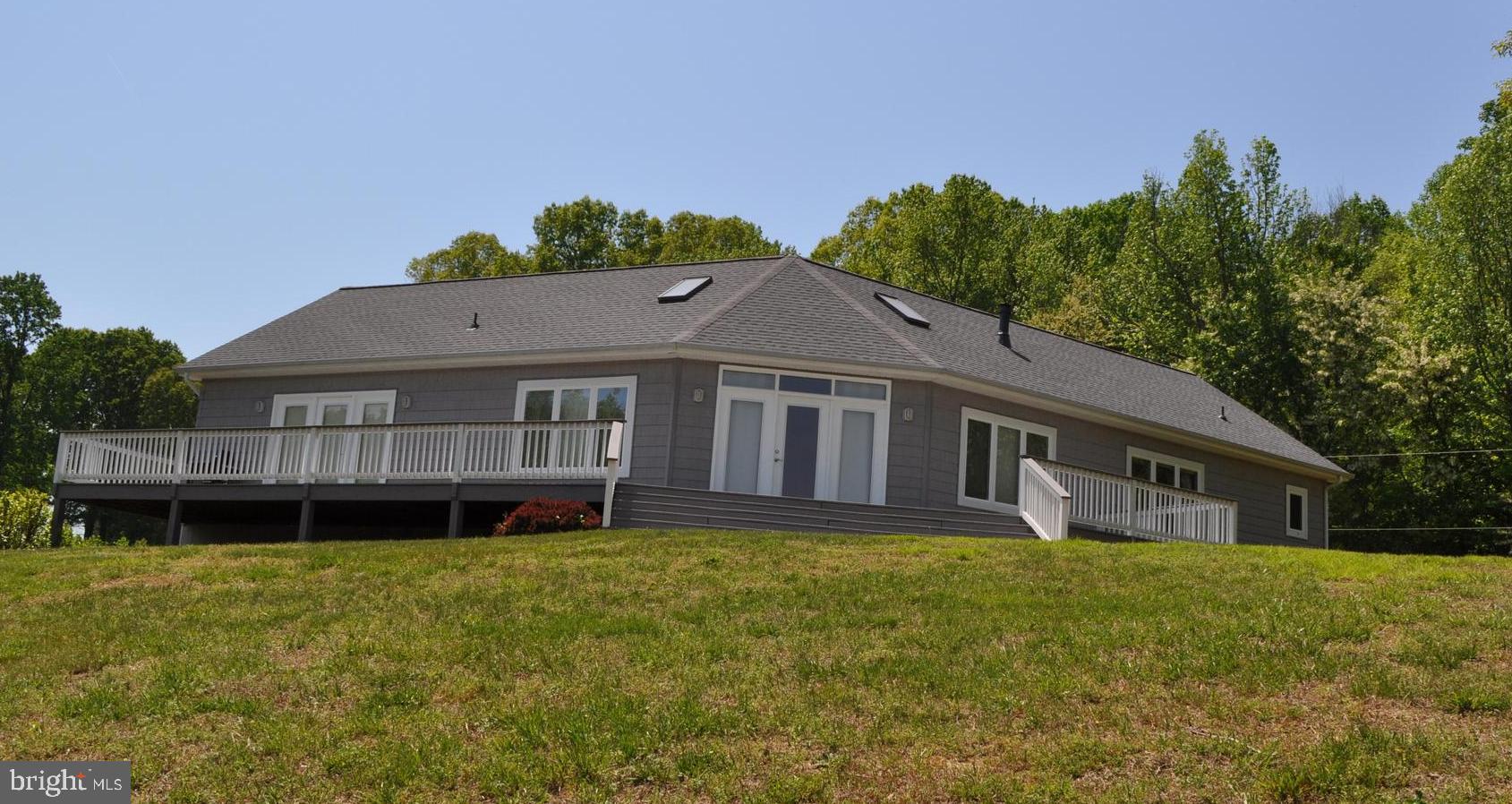 OYSTER SHELL LANDING - Residential