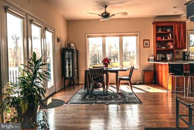 OYSTER SHELL LANDING - Residential