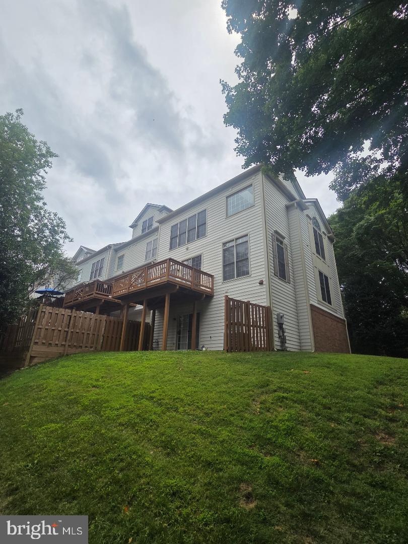 9546 LAGERSFIELD CIRCLE