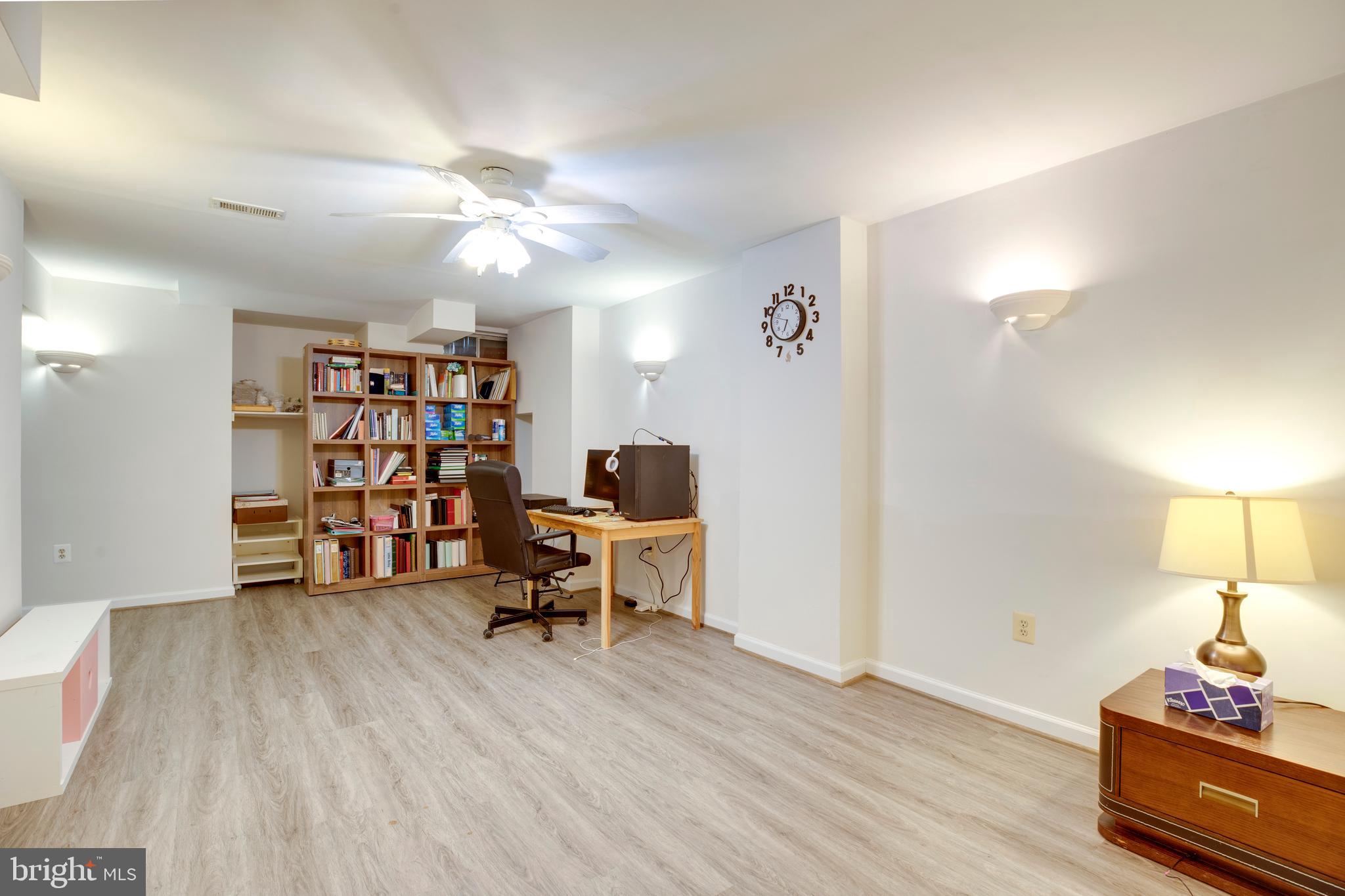 CENTURY OAK - Residential Lease