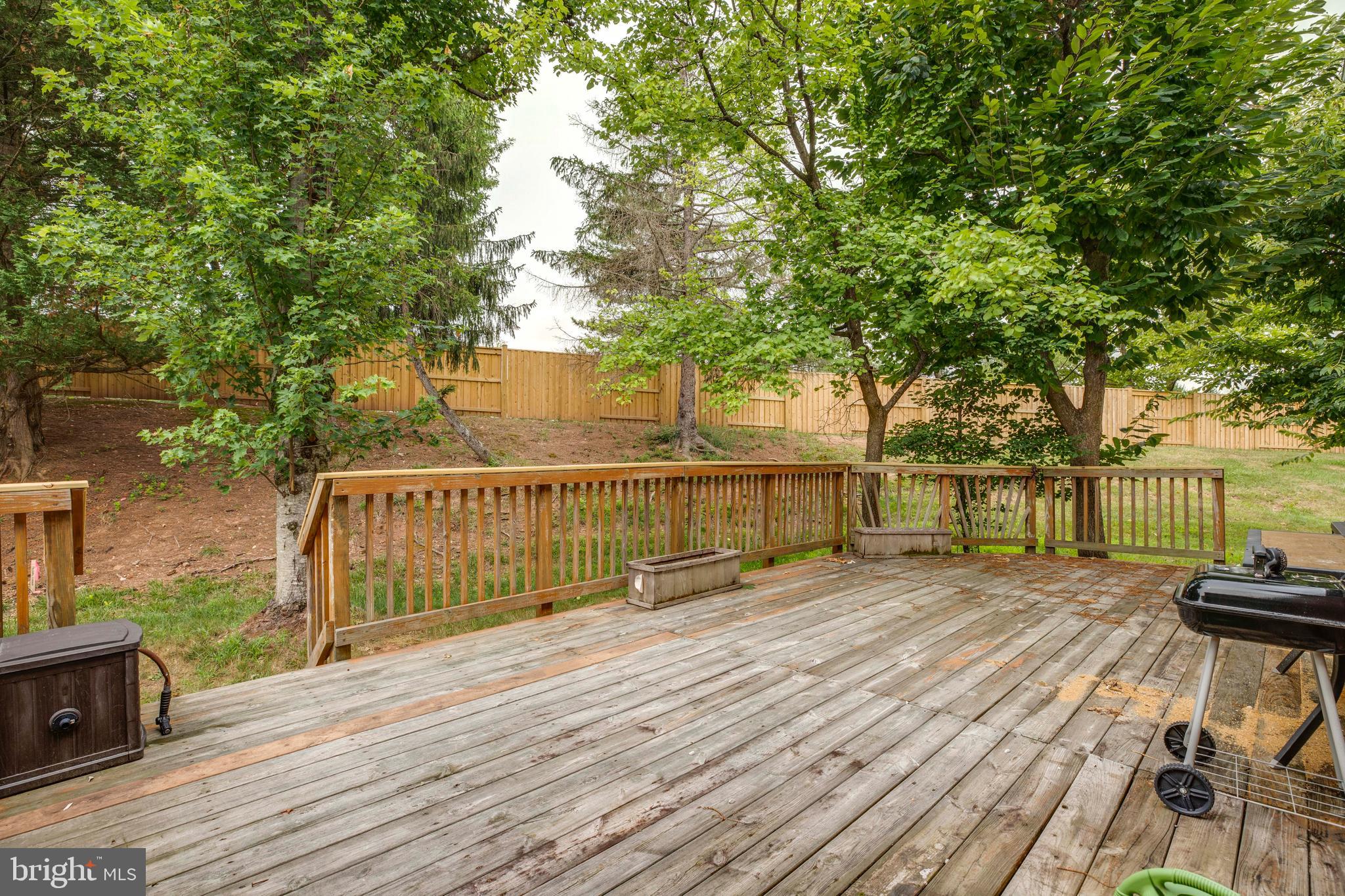 CENTURY OAK - Residential Lease