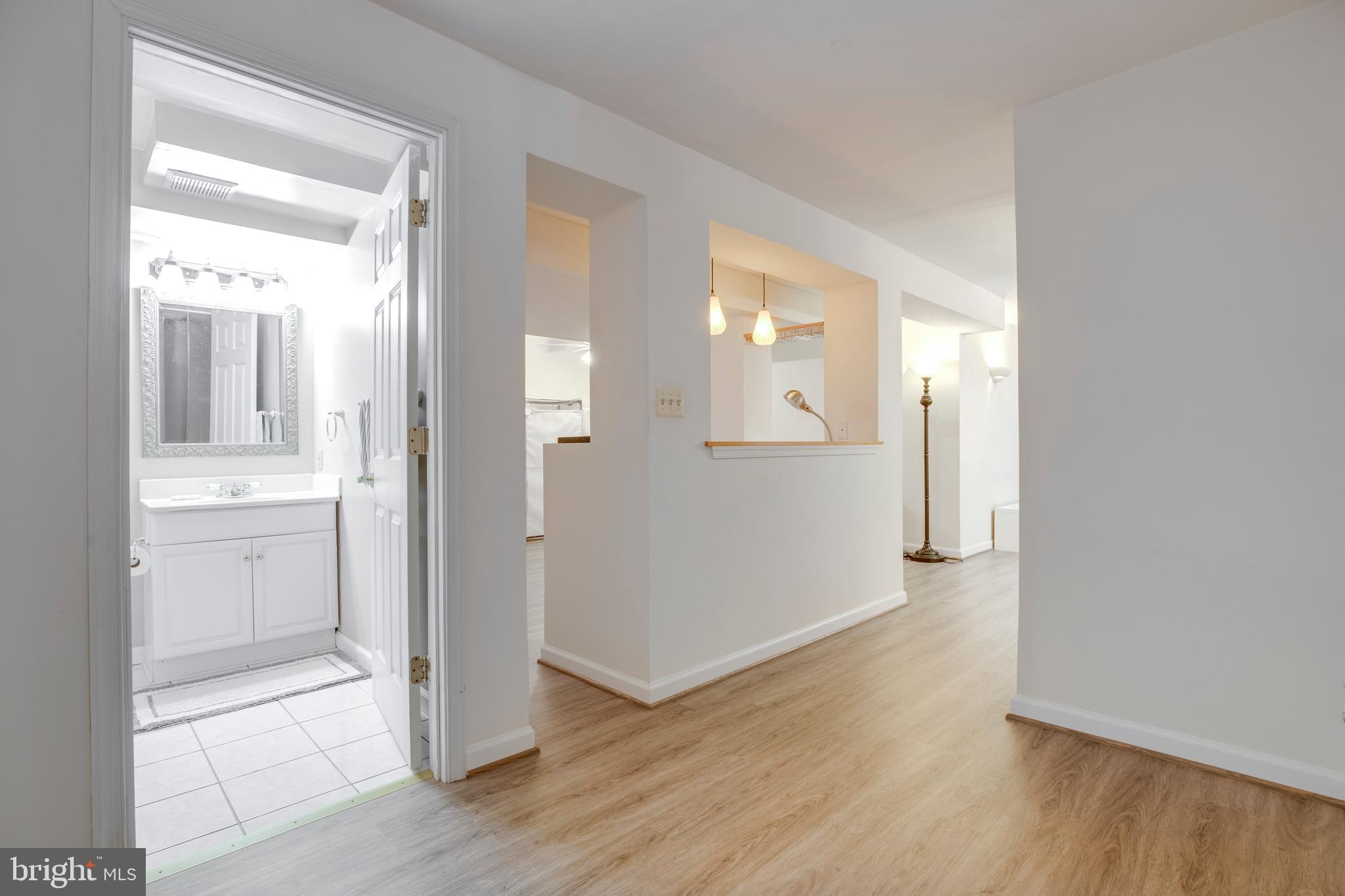 CENTURY OAK - Residential Lease