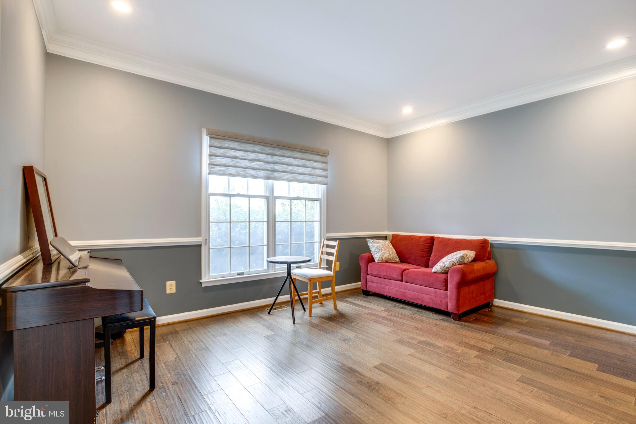 CENTURY OAK - Residential Lease