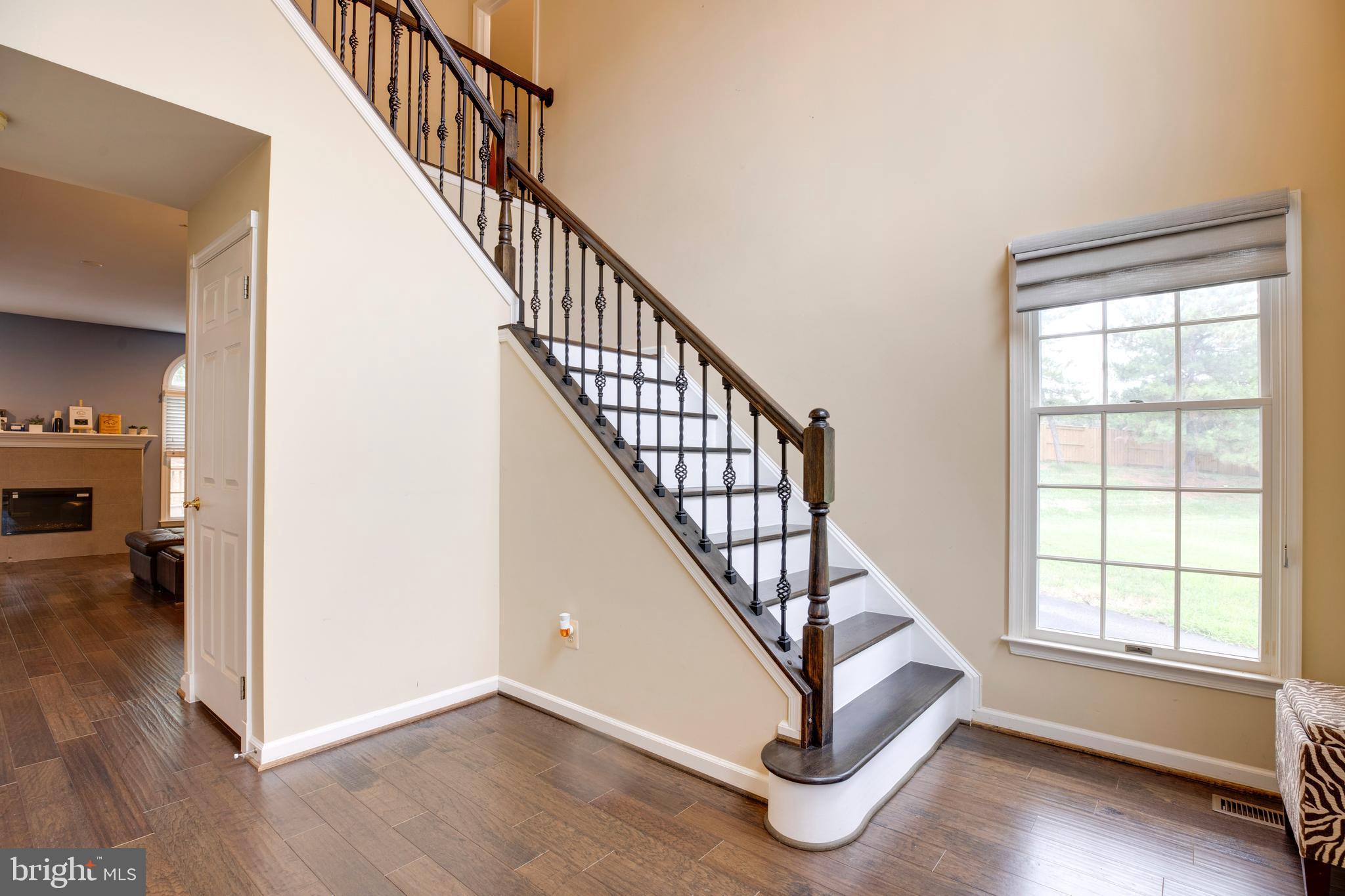 CENTURY OAK - Residential Lease