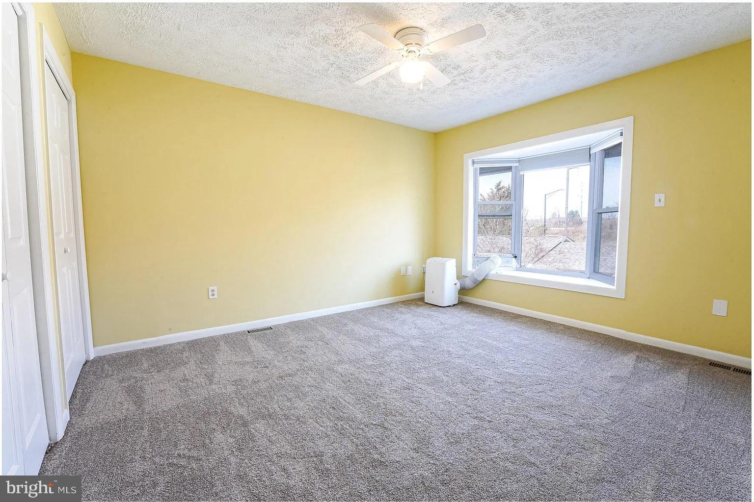 WESTOWNE VILLAGE - Residential Lease