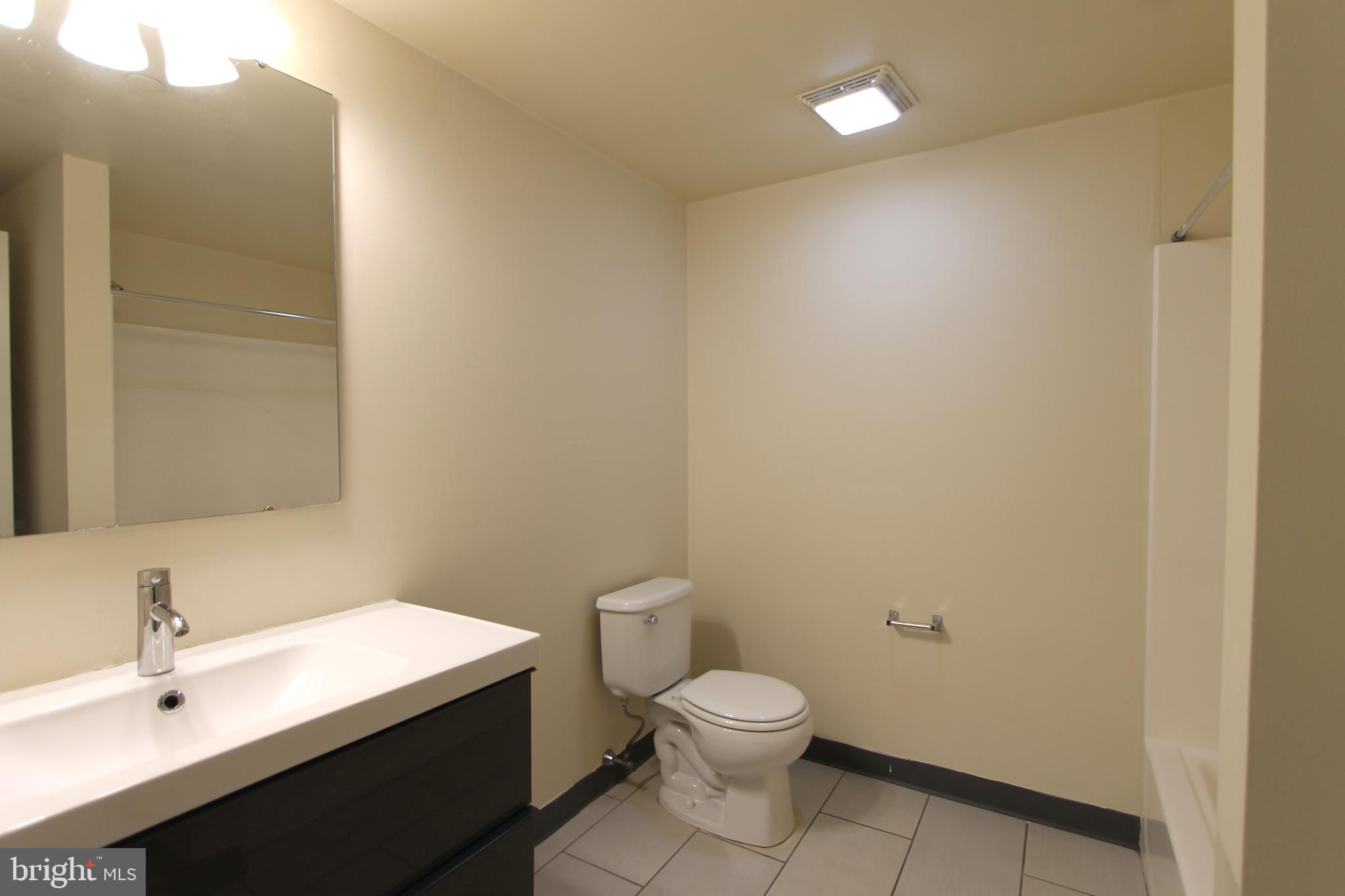 GERMANTOWN - Residential Lease