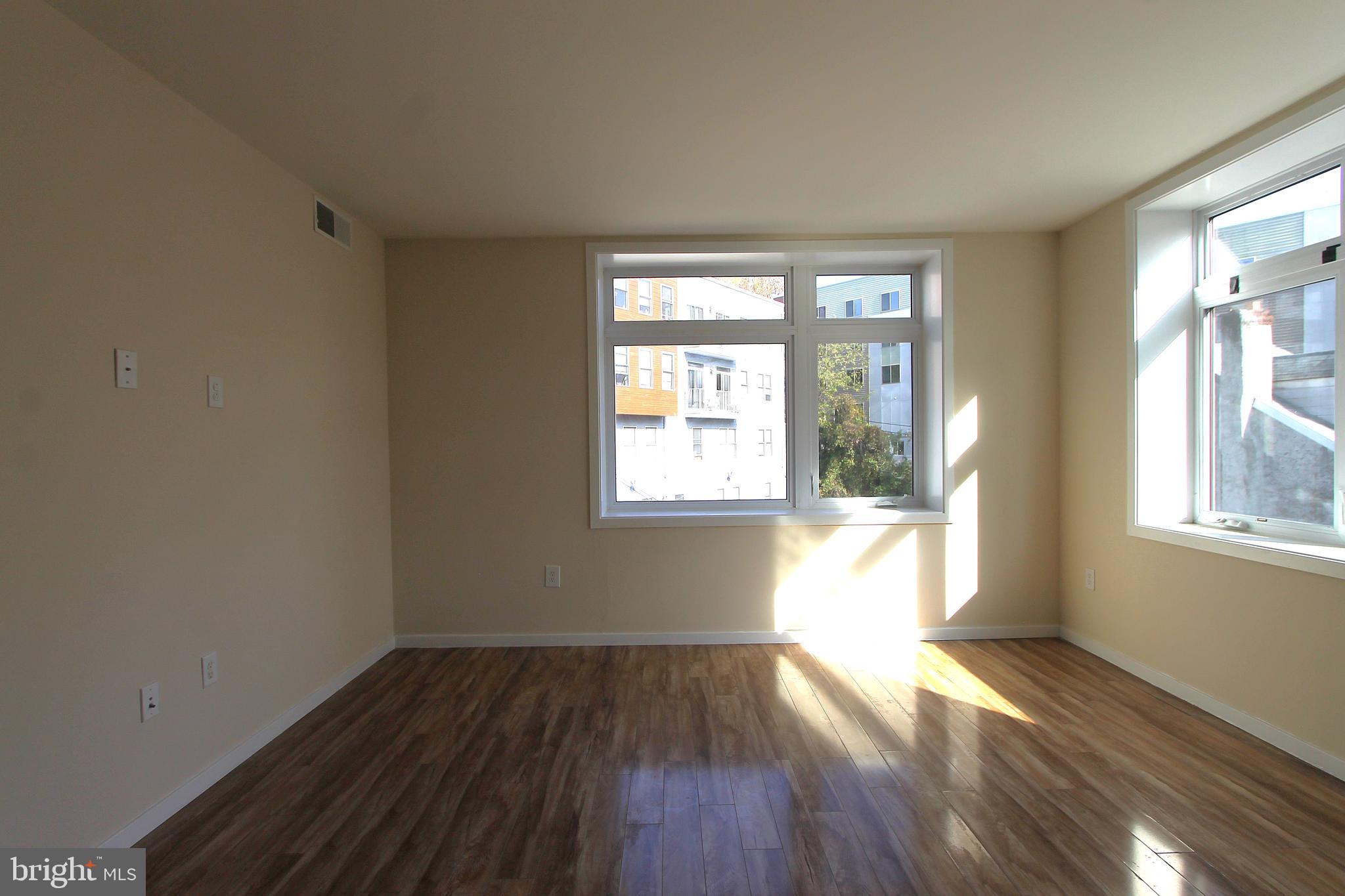 GERMANTOWN - Residential Lease