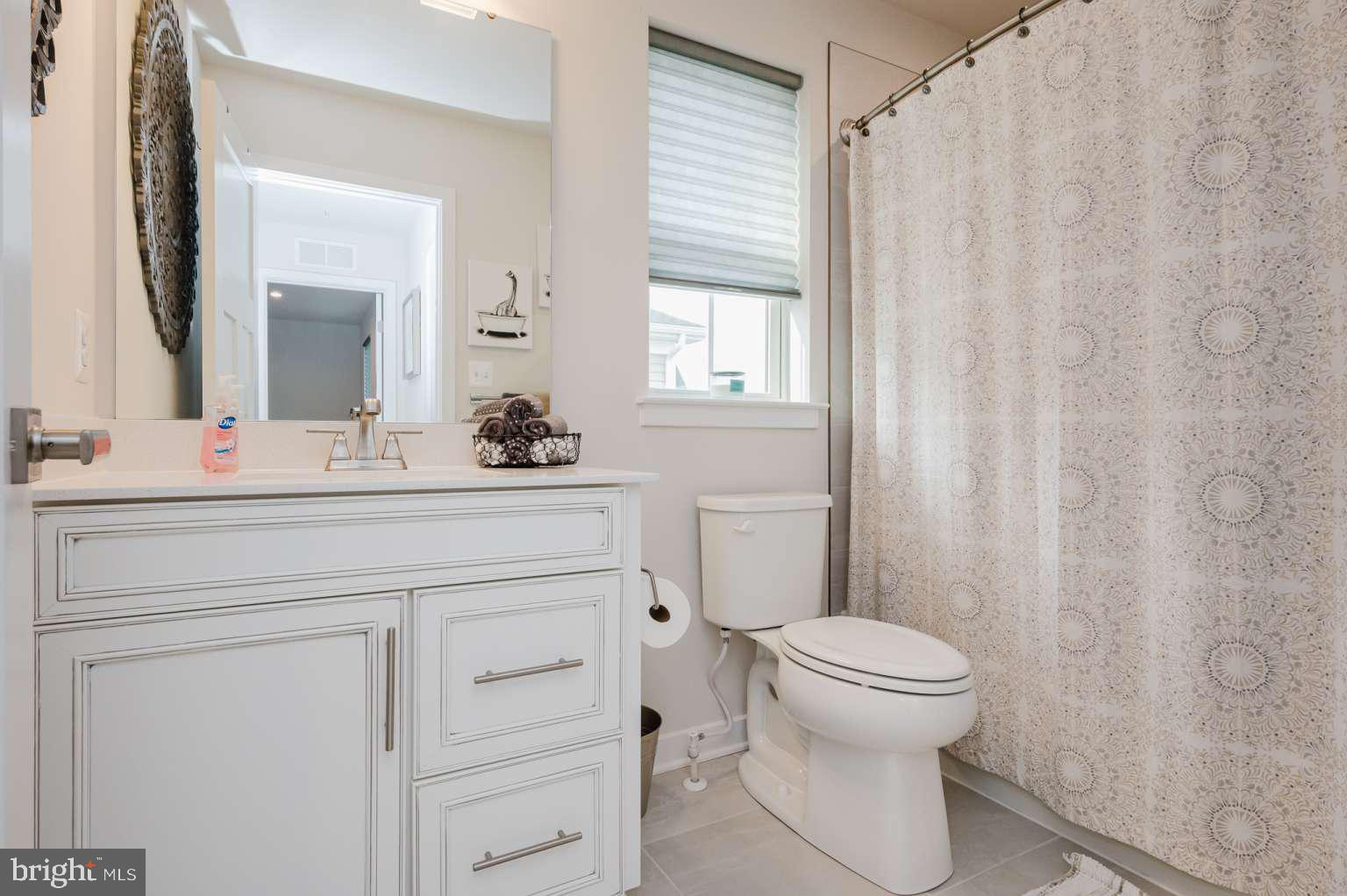 JAMES RUN CARRIAGE HOMES - Residential