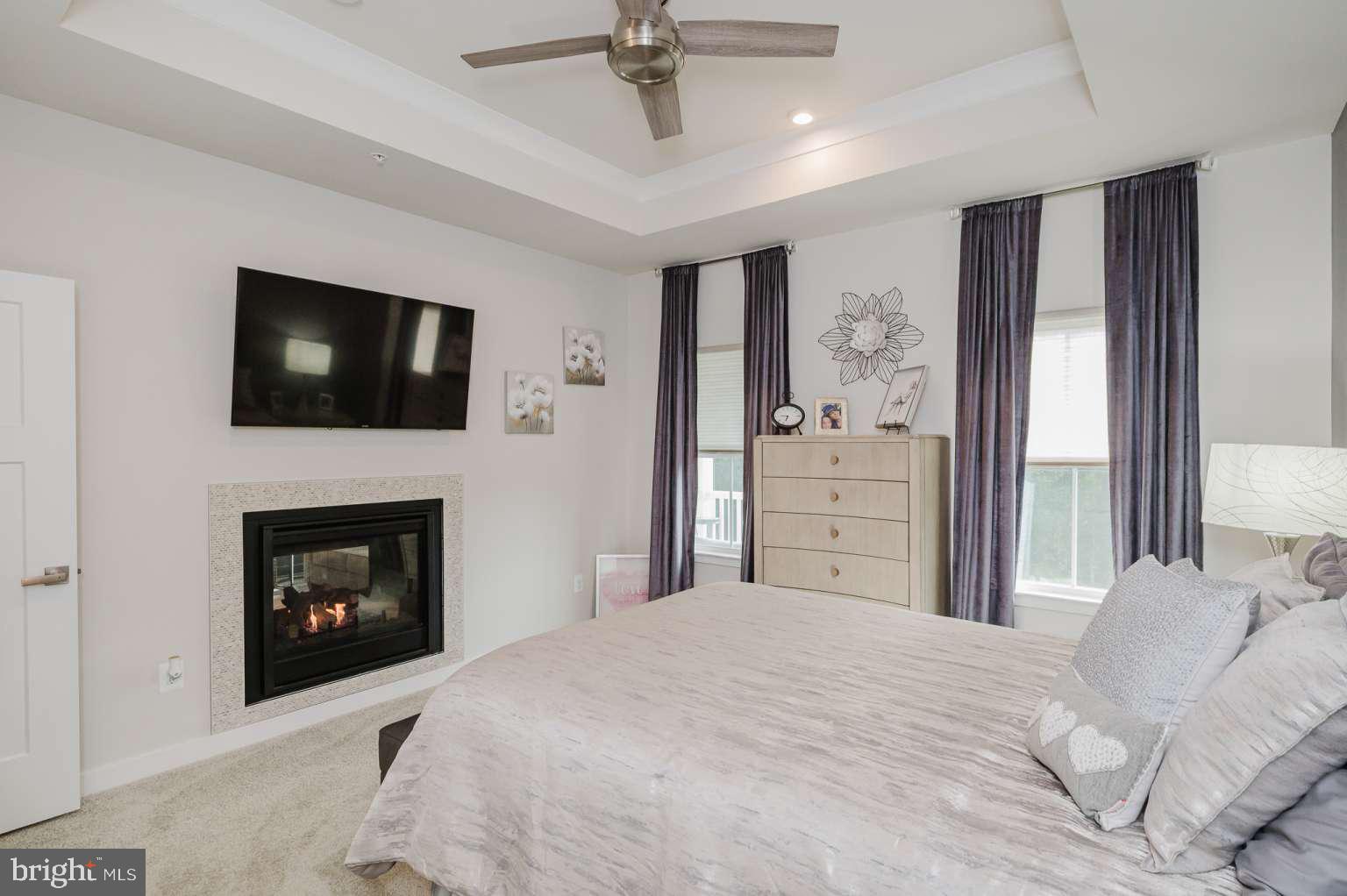 JAMES RUN CARRIAGE HOMES - Residential