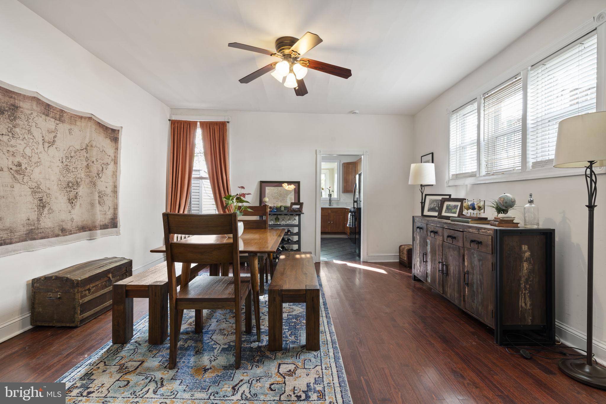 EAST FALLS - Residential