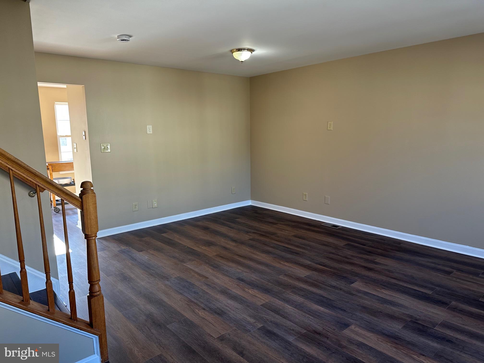 SALEM FIELDS - Residential Lease