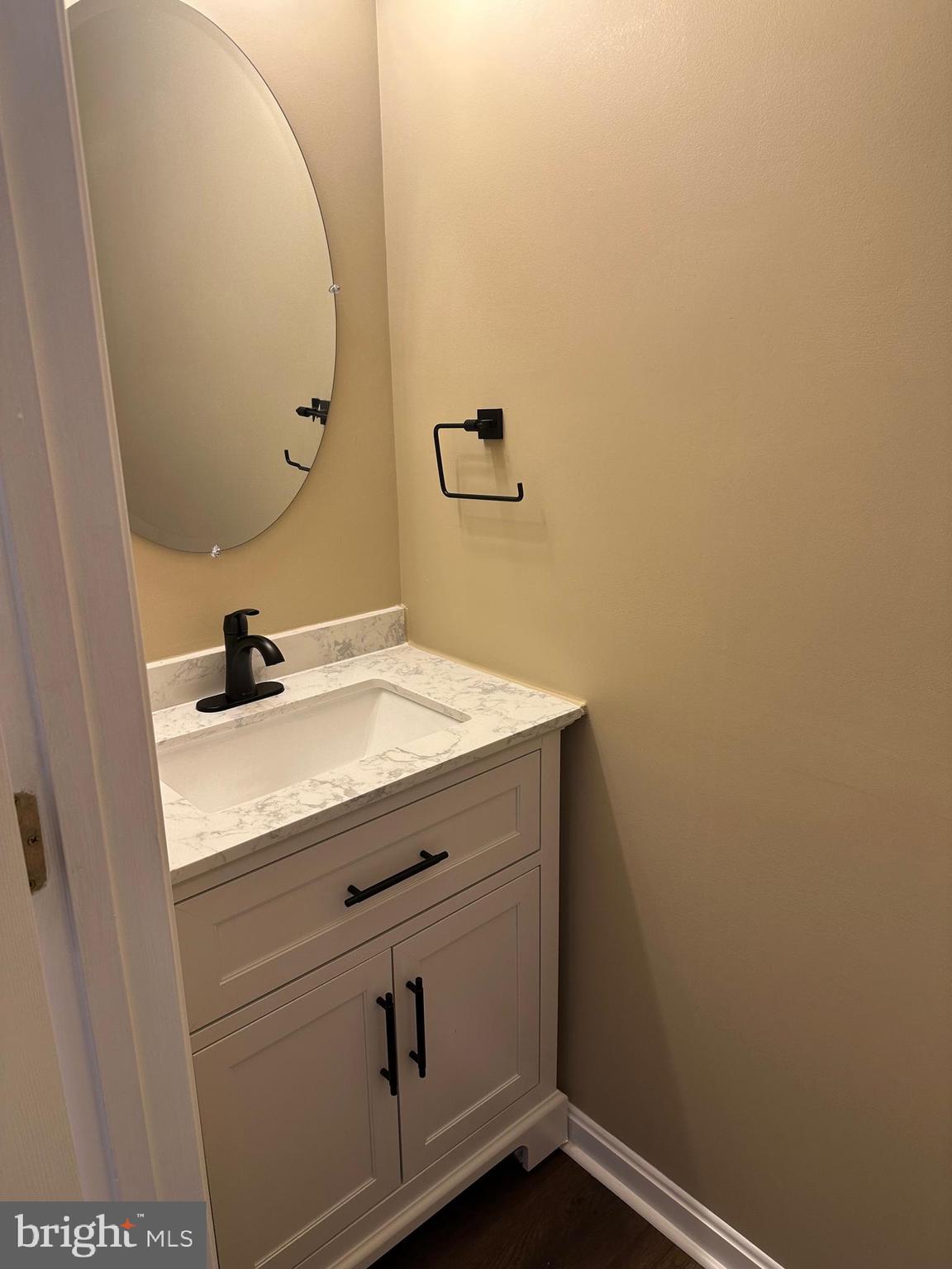 SALEM FIELDS - Residential Lease