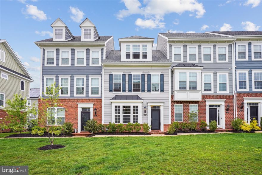 USDA Eligible area, BUYER MAY QUALIFY FOR 100% FINANCING!! Live your best life at 349 Buckeye Cir in The Villages of Steeple Chase—where modern living meets everyday convenience. Built in 2021, this stylish 3-level townhome is perfect for anyone who wants more freedom and less upkeep. The low-maintenance design means more time for what matters: brunch, travel, or just unwinding at home. The community offers resort-style amenities including a pool, fitness center, clubhouse, and walking trails without ever leaving your neighborhood. Plus, you’re just minutes from shops, restaurants, and major commuter routes. This is home, simplified.