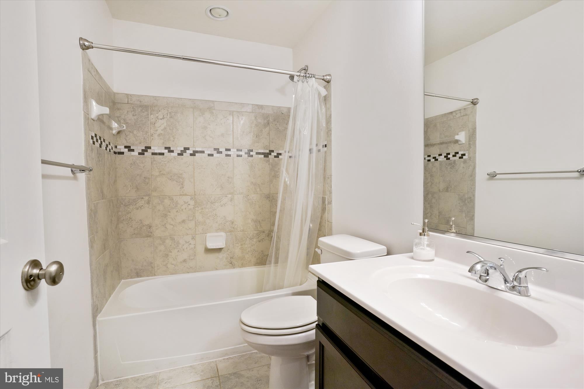 THE VILLAGES OF STEEPLECHASE - Residential