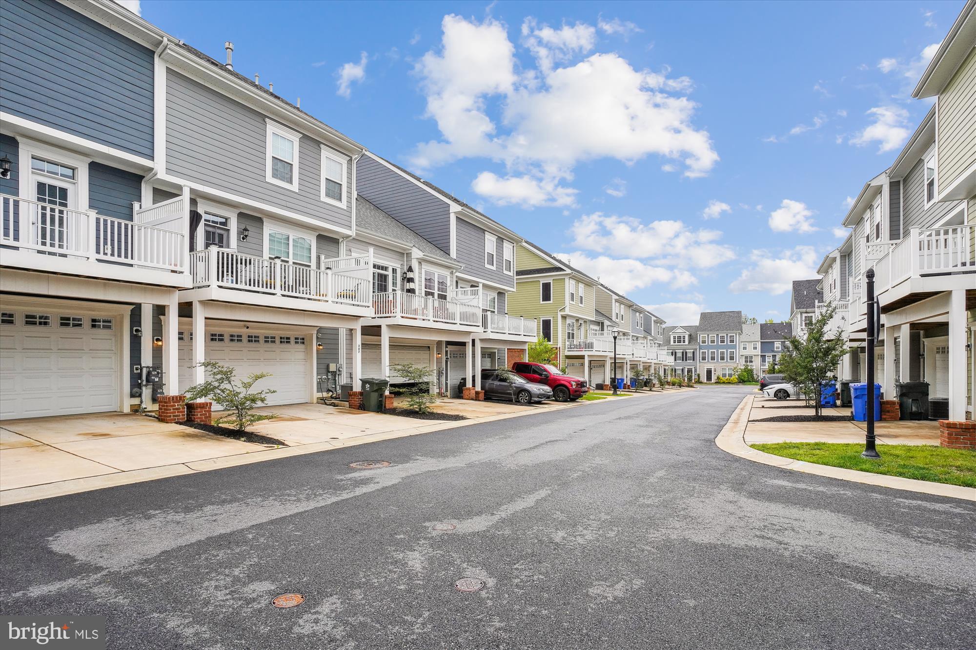 THE VILLAGES OF STEEPLECHASE - Residential