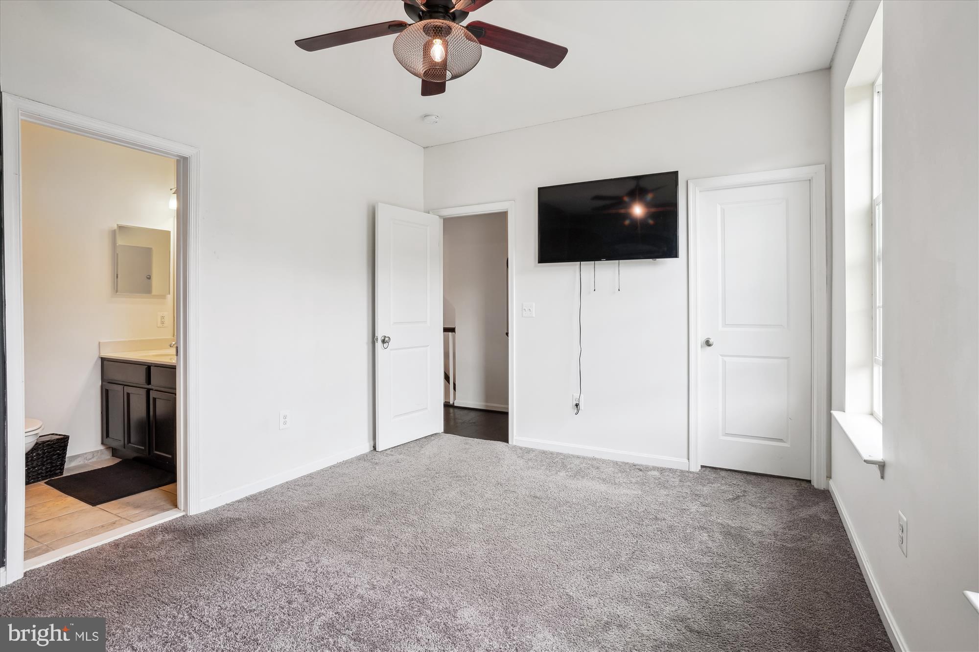 THE VILLAGES OF STEEPLECHASE - Residential