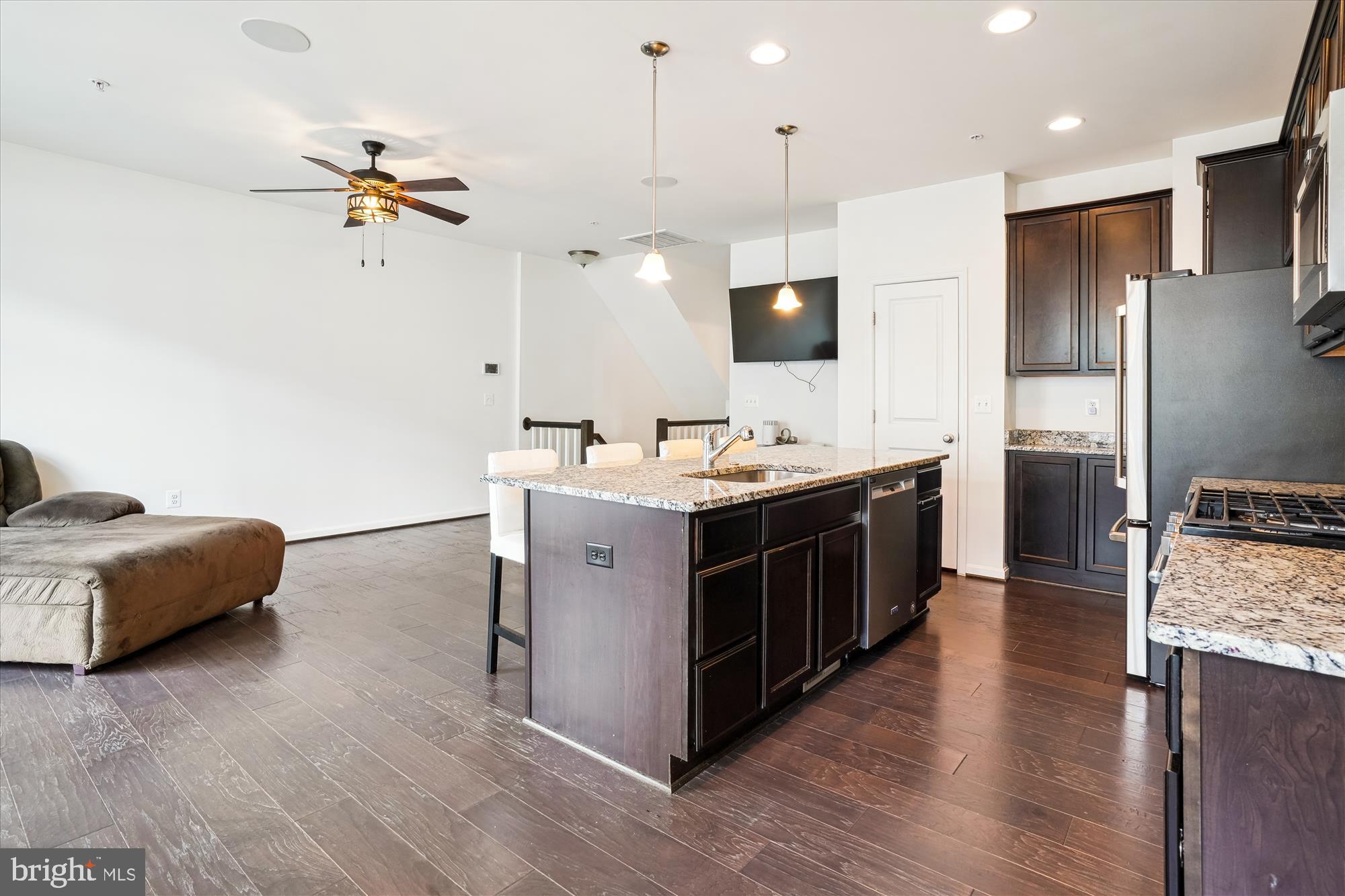 THE VILLAGES OF STEEPLECHASE - Residential