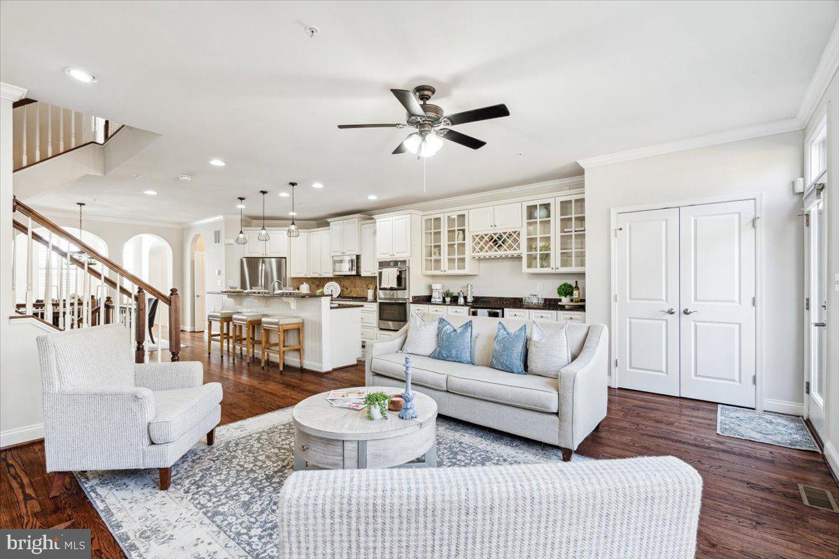 WESTWINDS - Residential