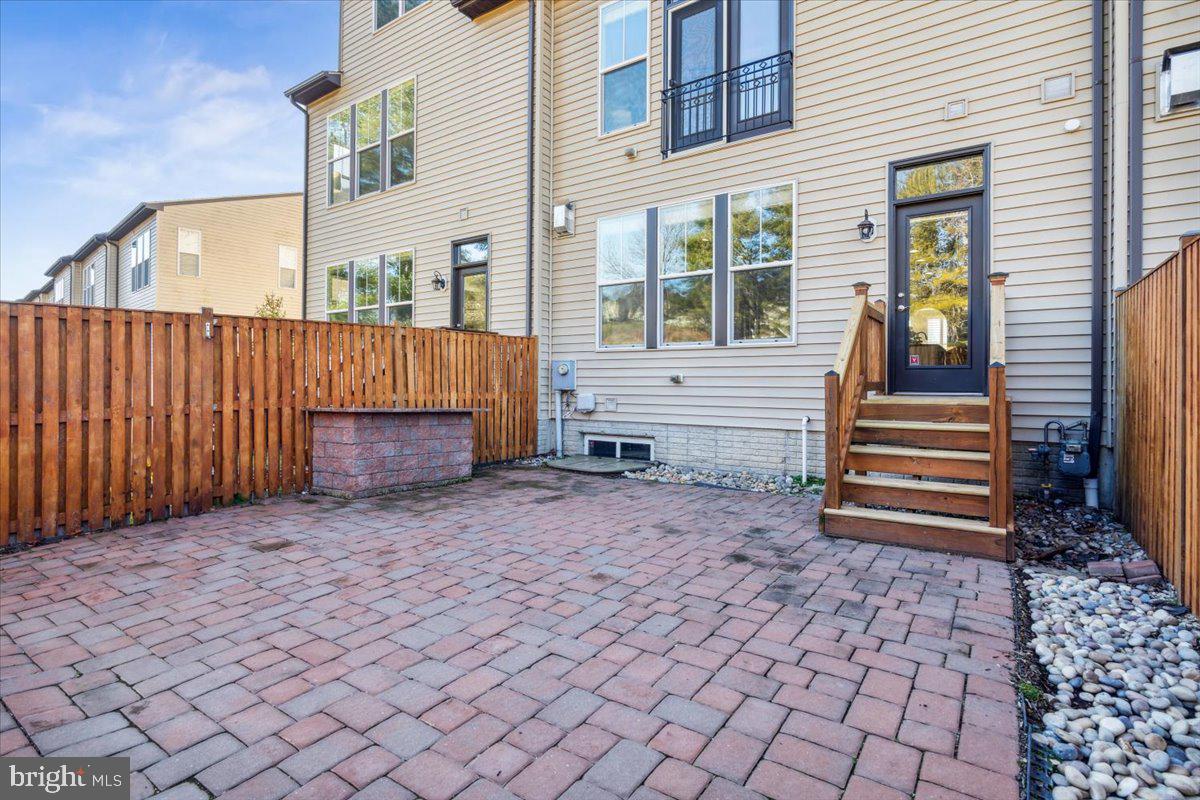 WESTWINDS - Residential