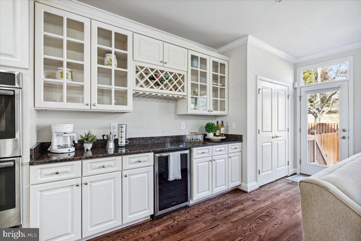 WESTWINDS - Residential