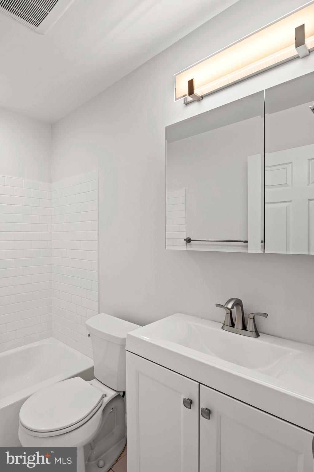 CHURCHTON - Residential