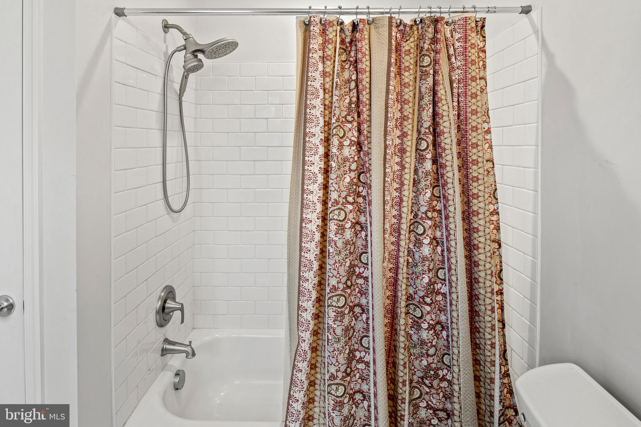 CHURCHTON - Residential