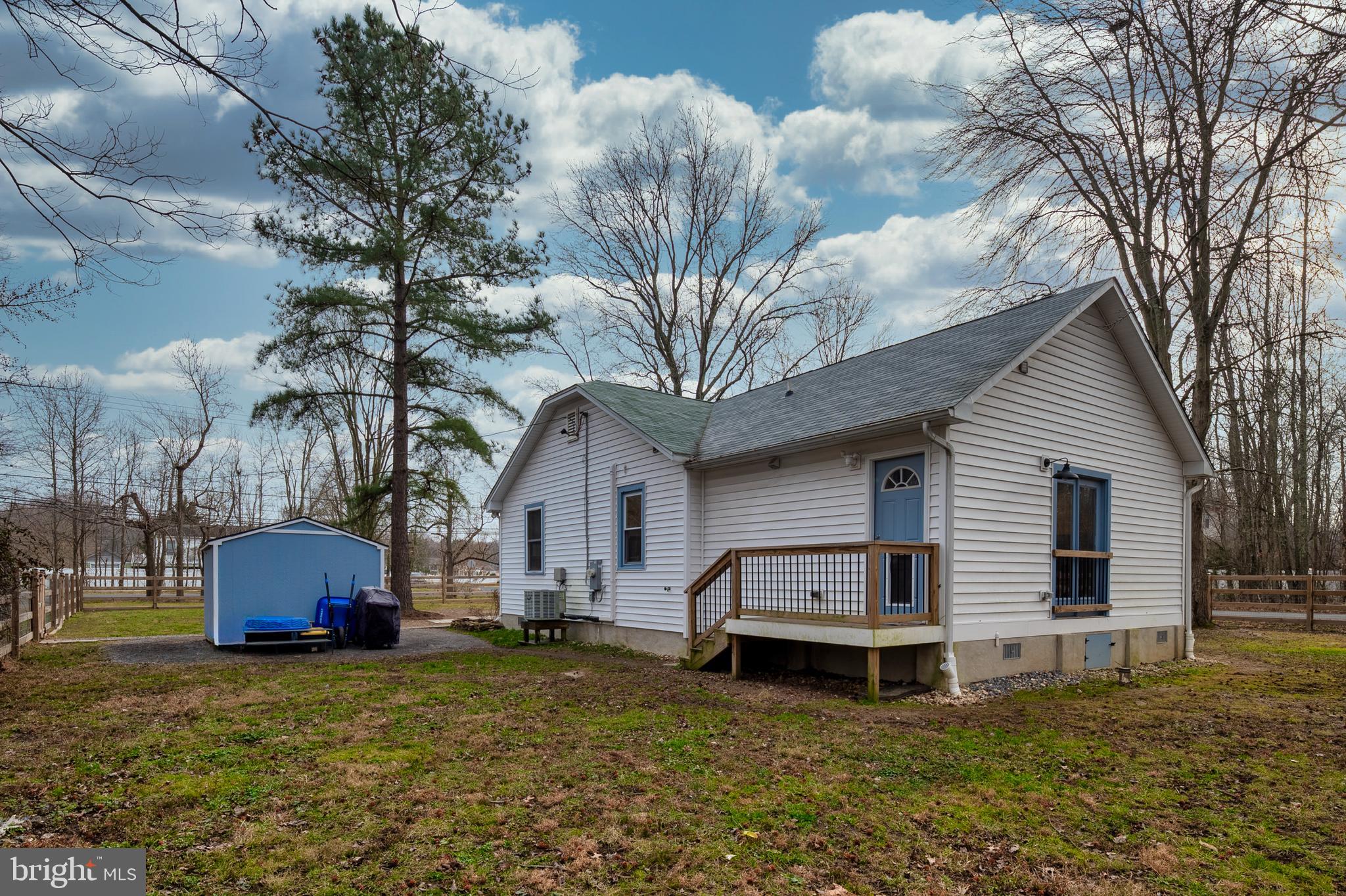 CHURCHTON - Residential