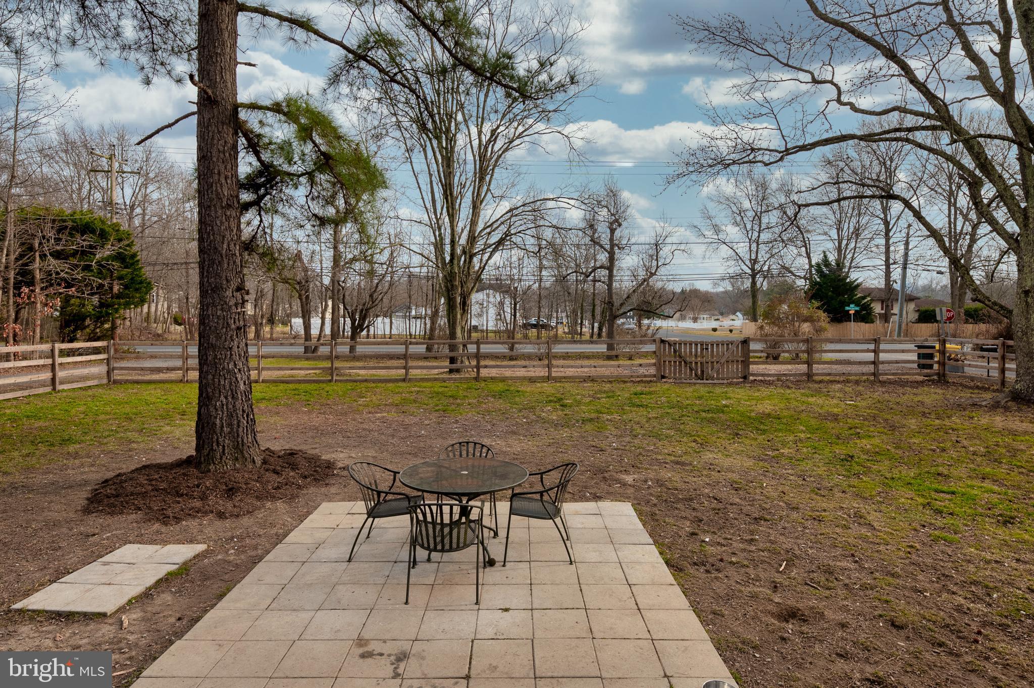 CHURCHTON - Residential