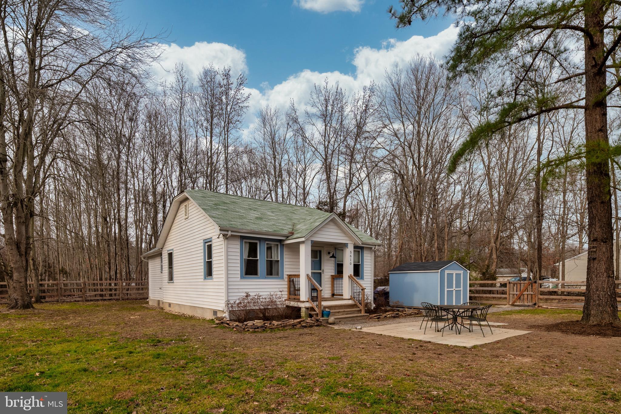 CHURCHTON - Residential