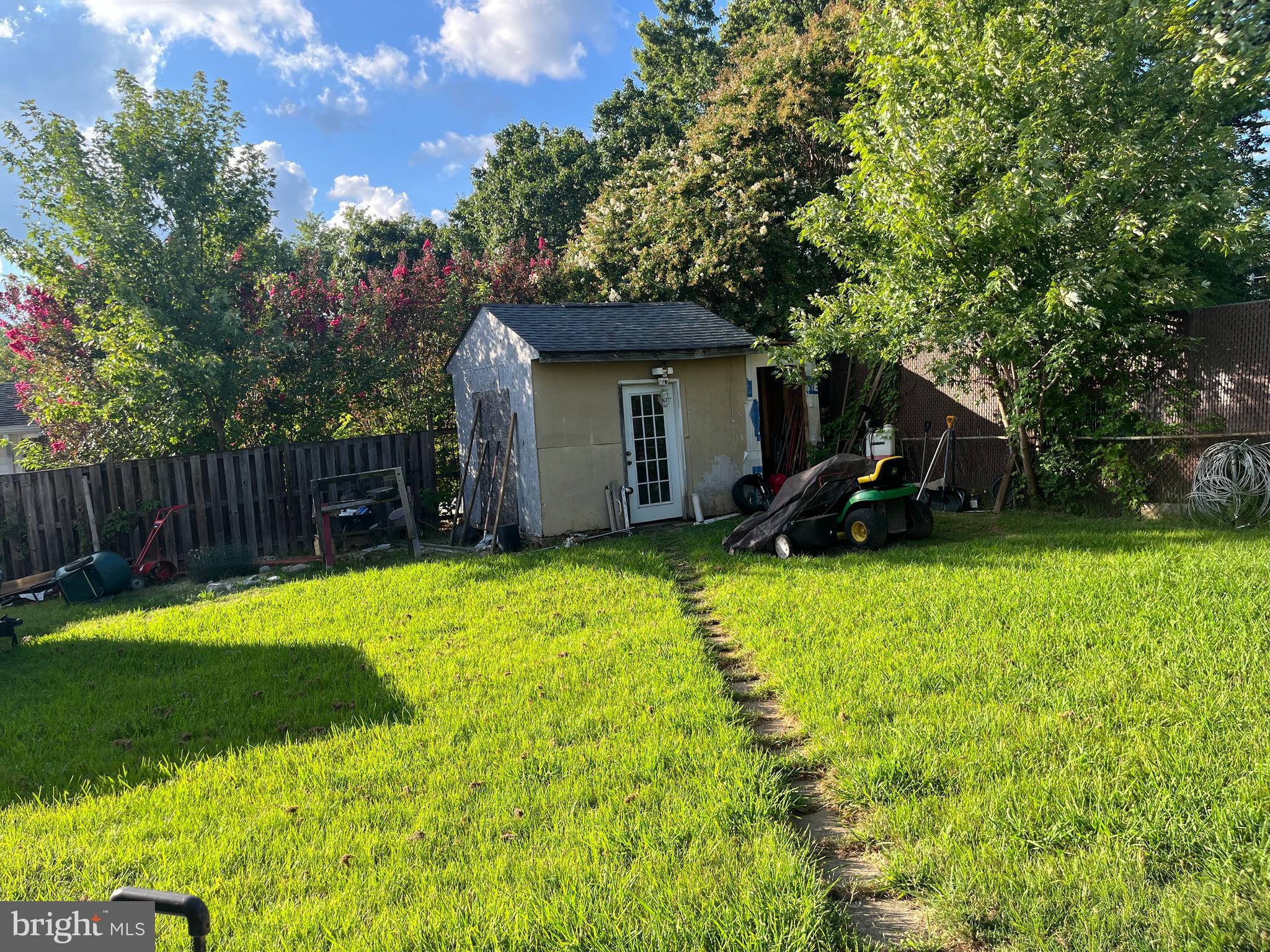 STERLING  PARK - Residential