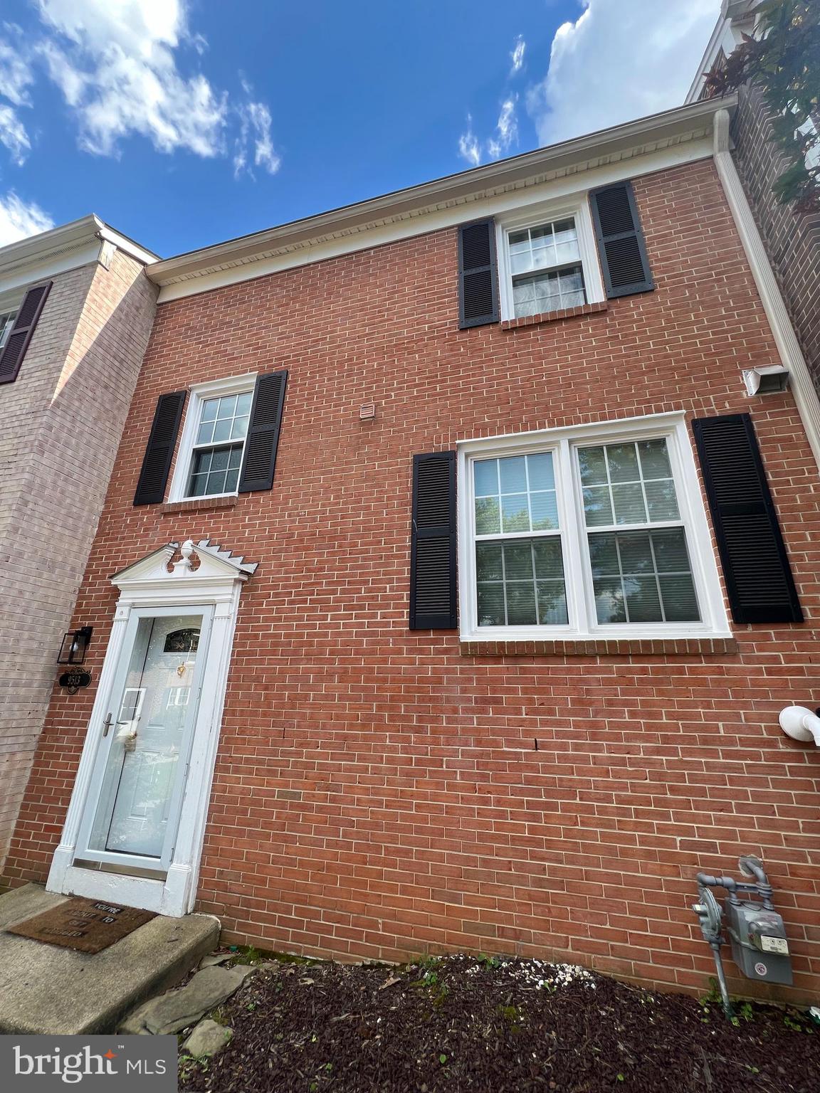 LAKE BRADDOCK - Residential