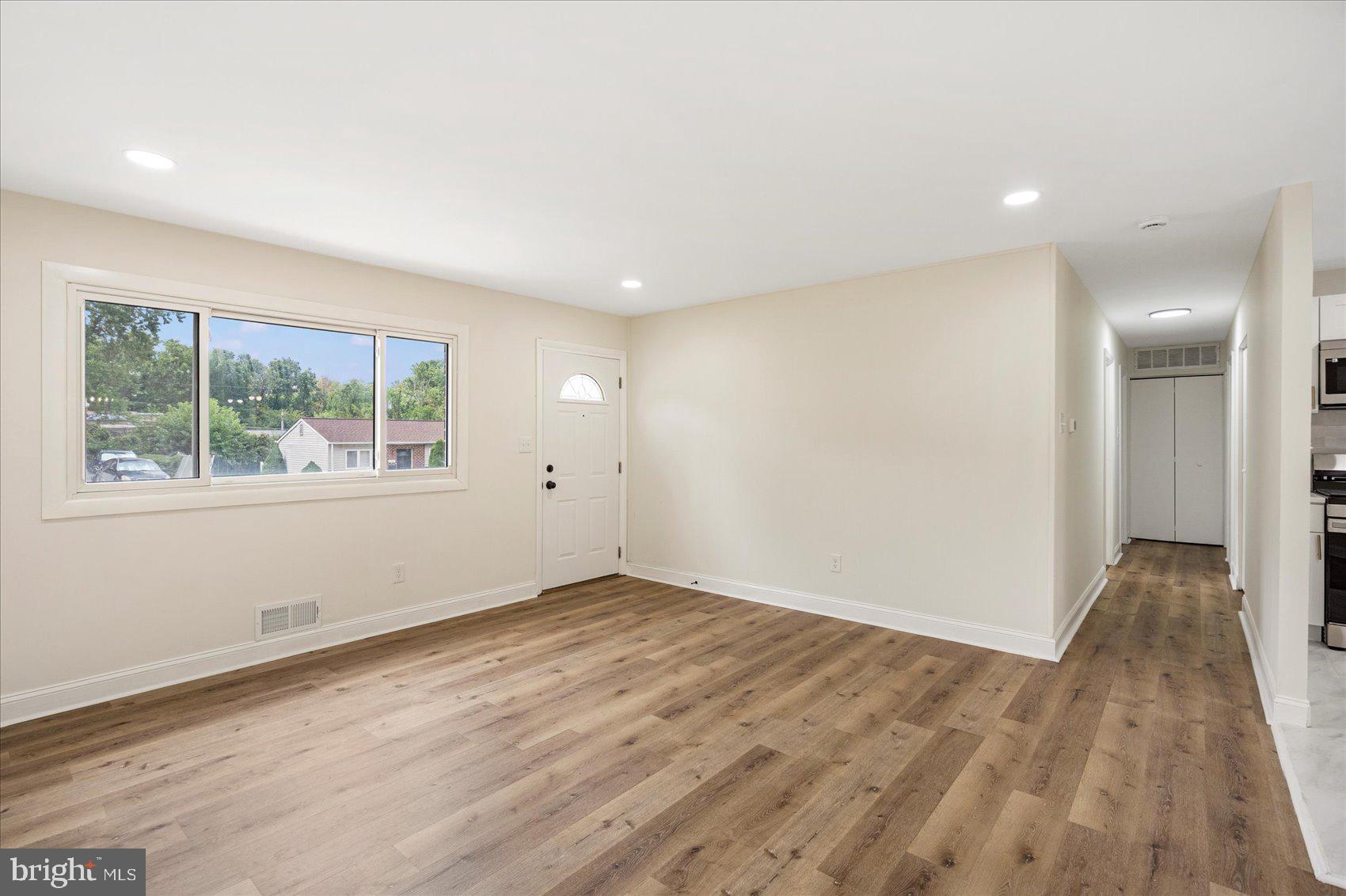 DEERFIELD - Residential