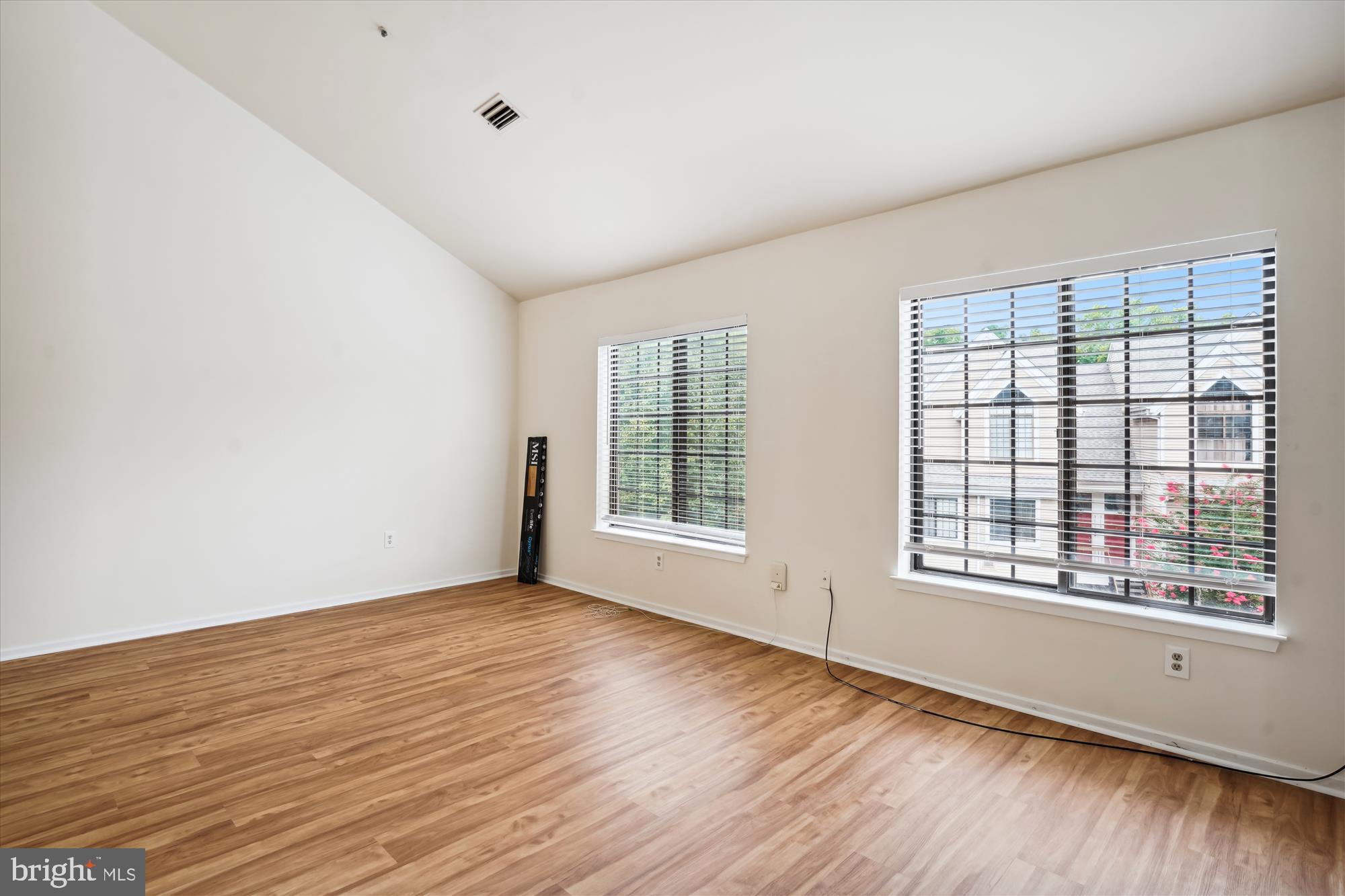 THE MONTEREY - Residential