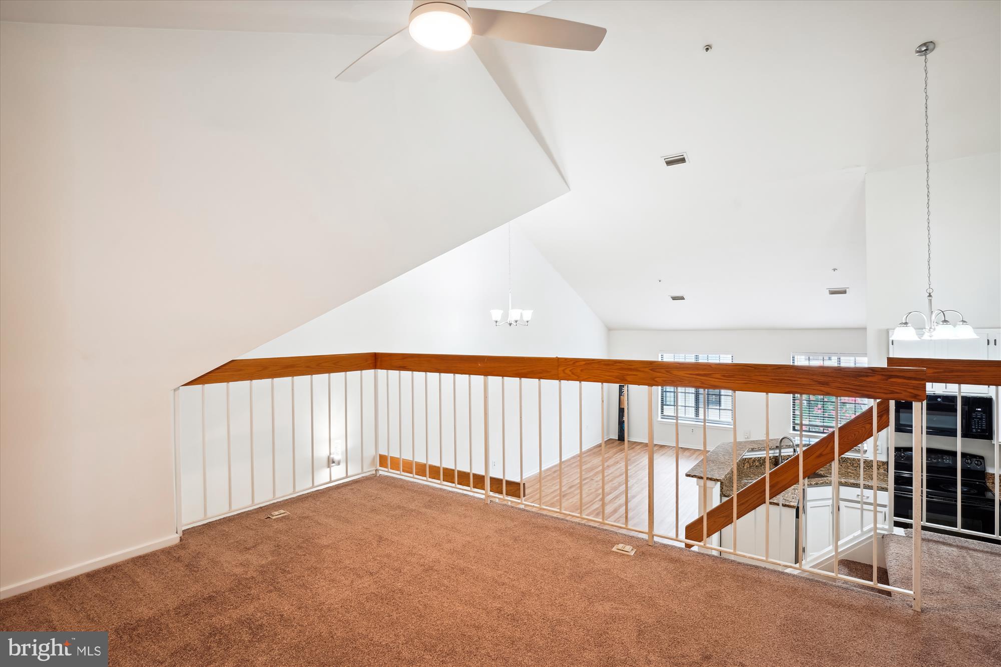 THE MONTEREY - Residential