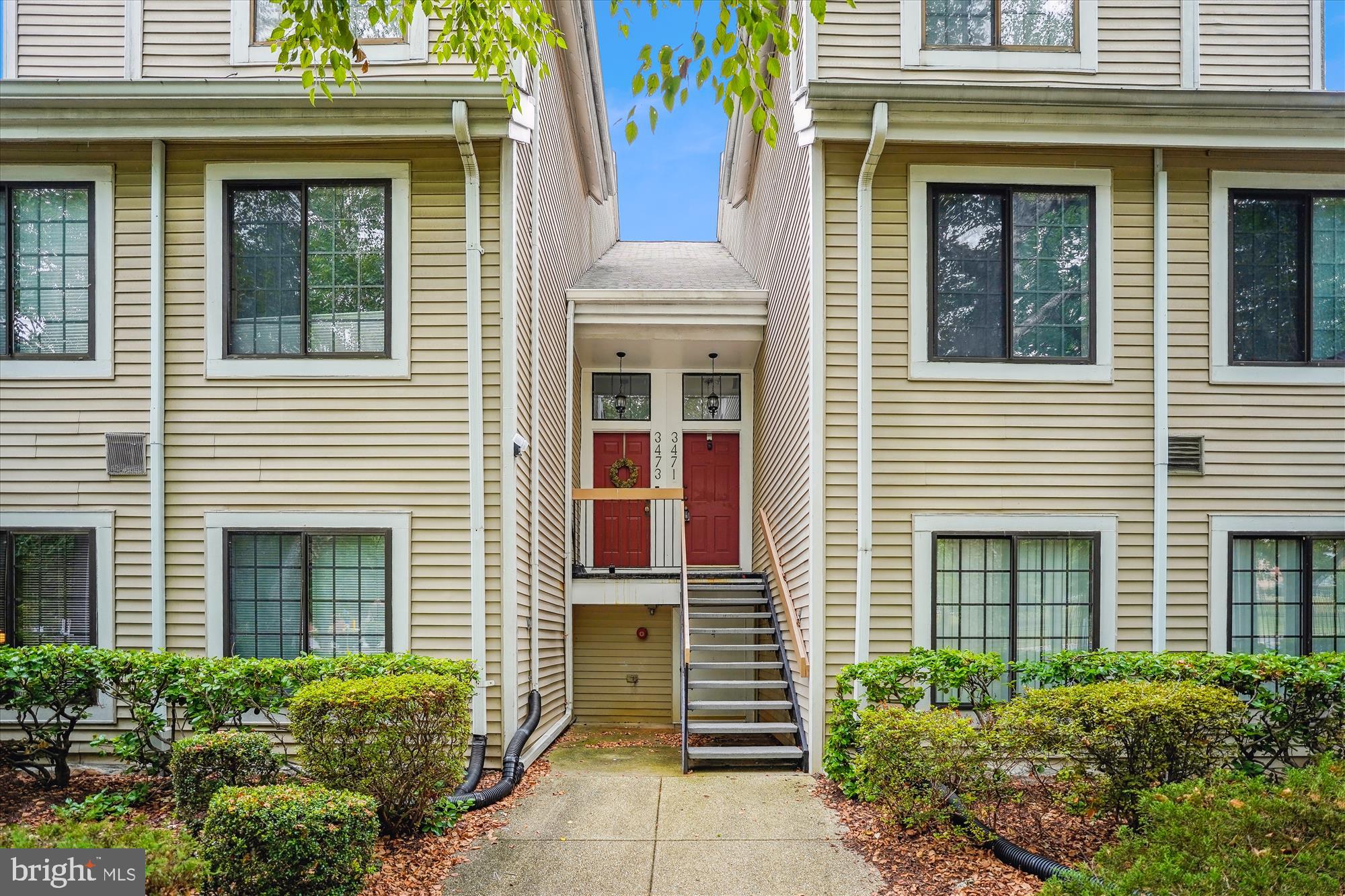 THE MONTEREY - Residential