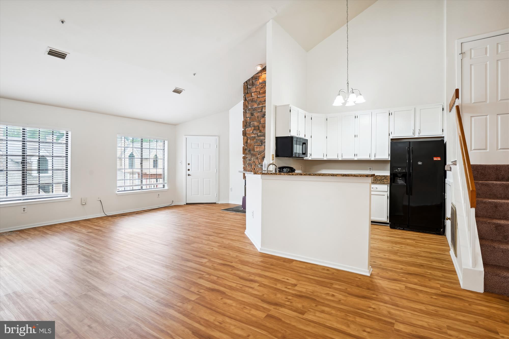 THE MONTEREY - Residential