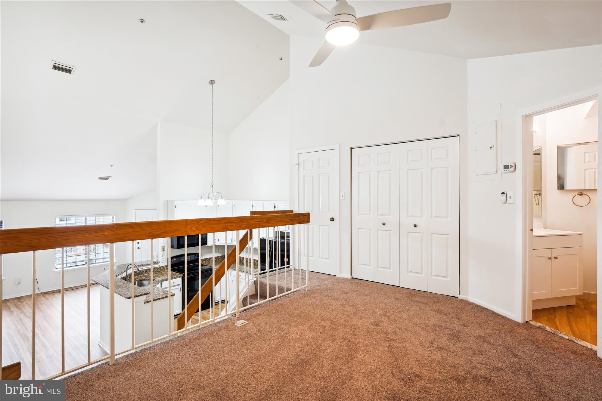 THE MONTEREY - Residential