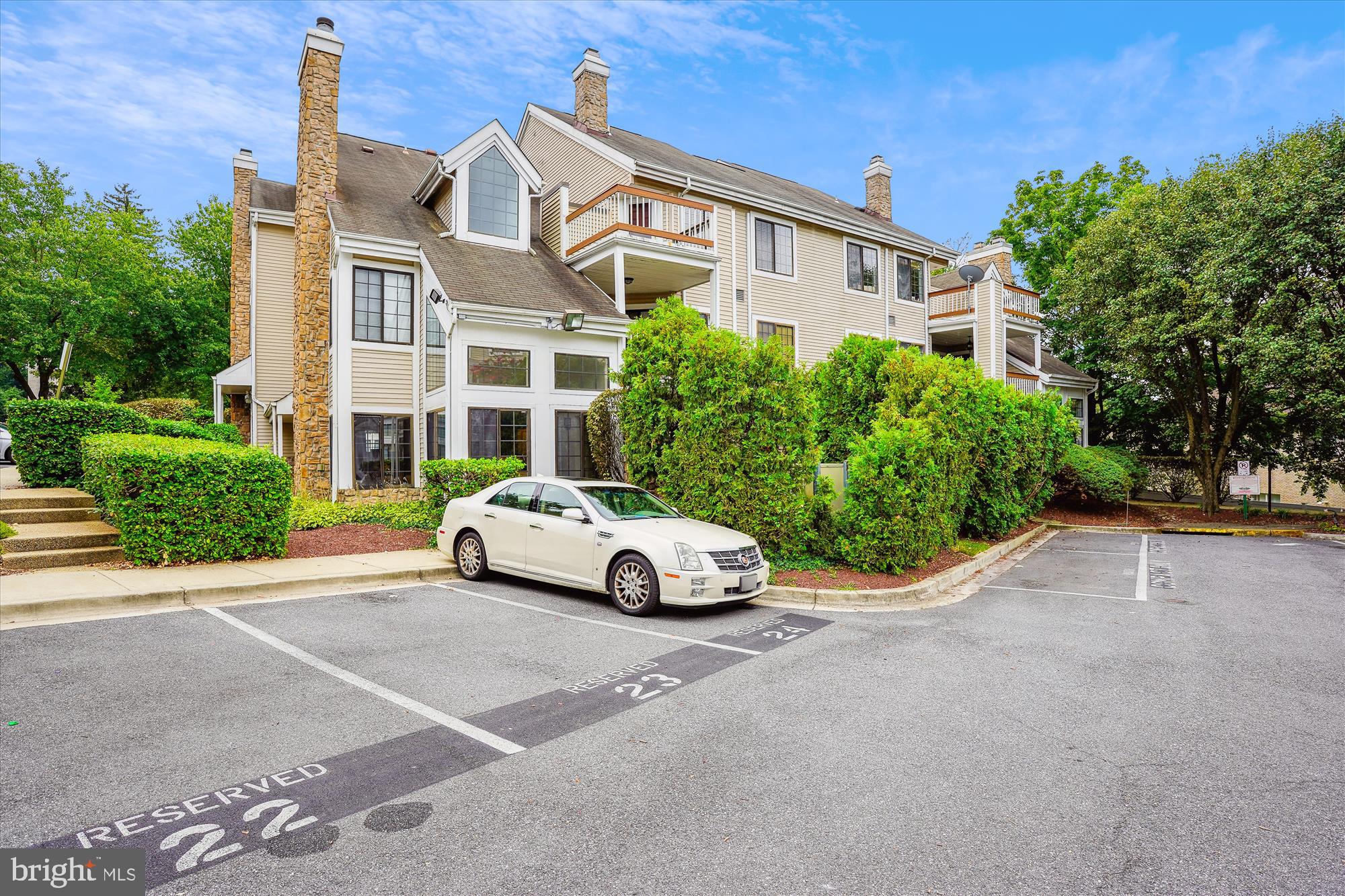 THE MONTEREY - Residential