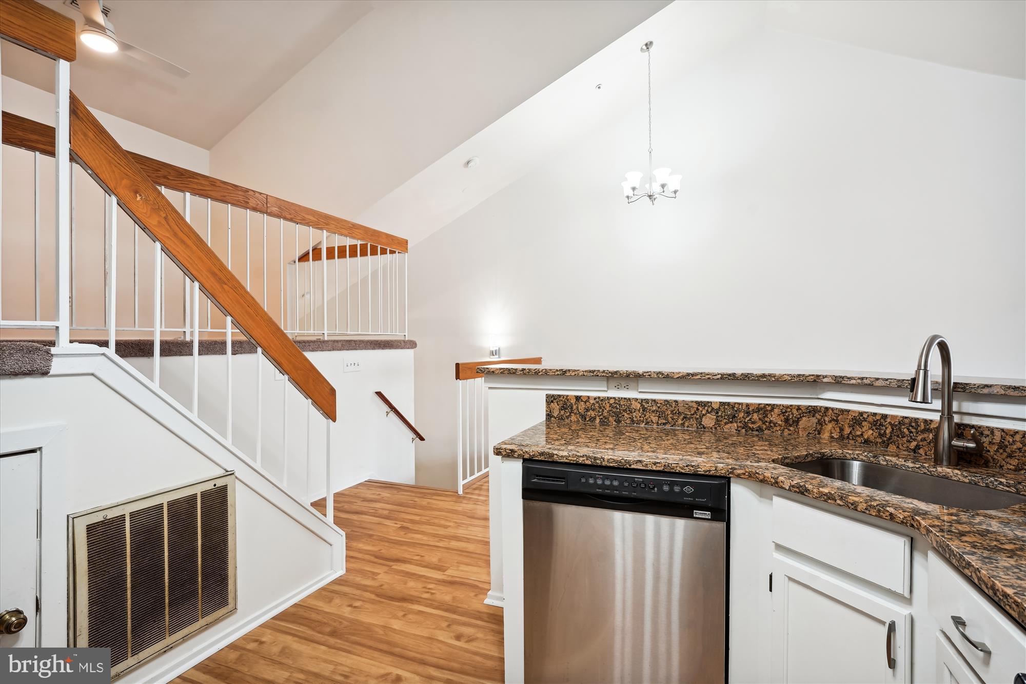 THE MONTEREY - Residential